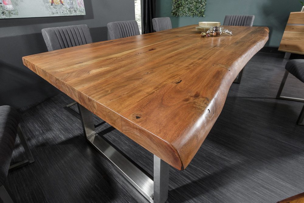 riess-ambiente Baumkantentisch MAMMUT 180cm natur/silber - Akazie, Edelstahl, U-Gestell, Baumkante (Einzelartikel, 1-St), Urbaner Massivholztisch für 8 Personen - ideal für Wohn- & Esszimmer