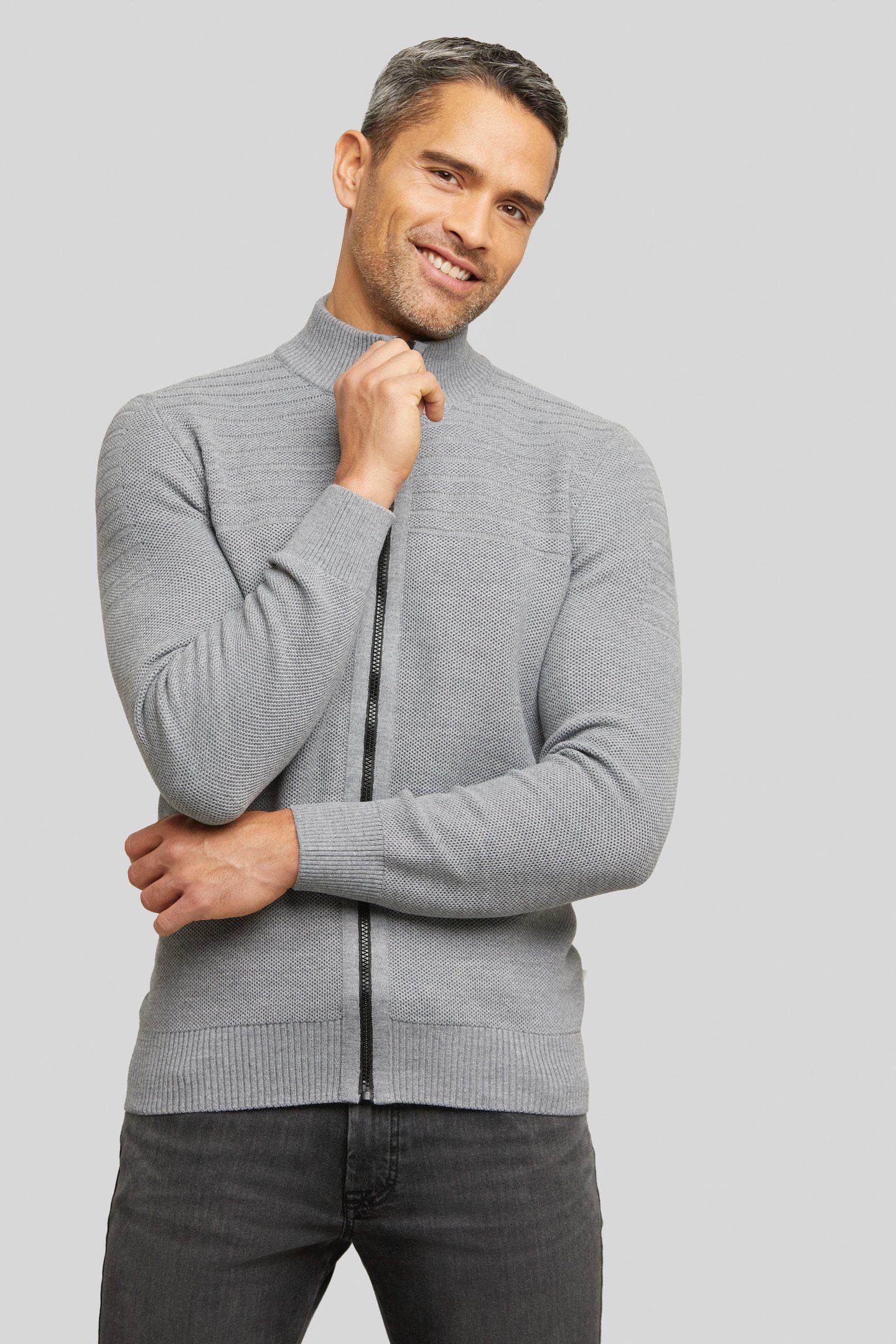 bugatti Strickjacke mit Stehkragen