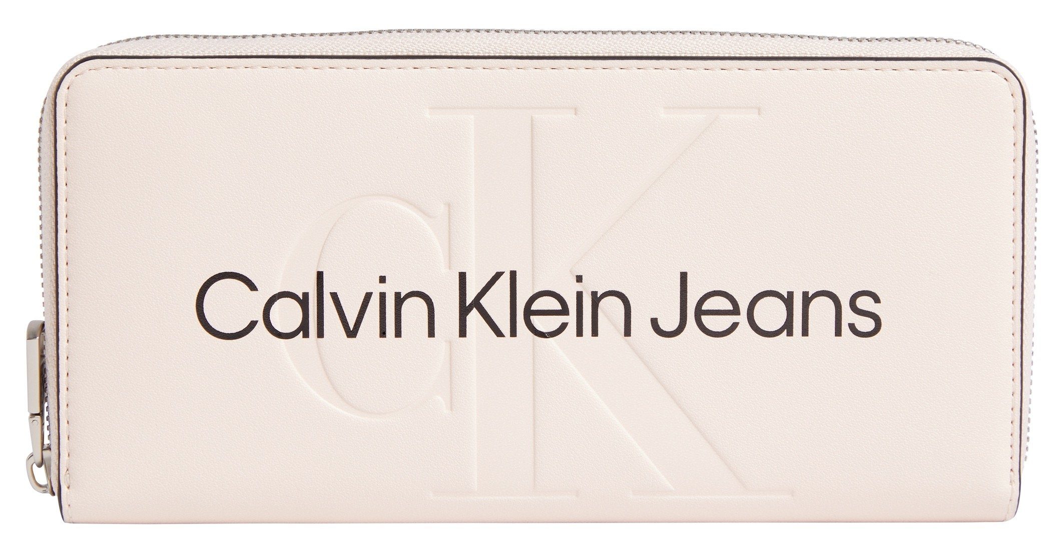Calvin Klein Jeans Geldbörse SCULPTED ZIP AROUND MONO, mit großflächigem Markenlogo vorne Ballet