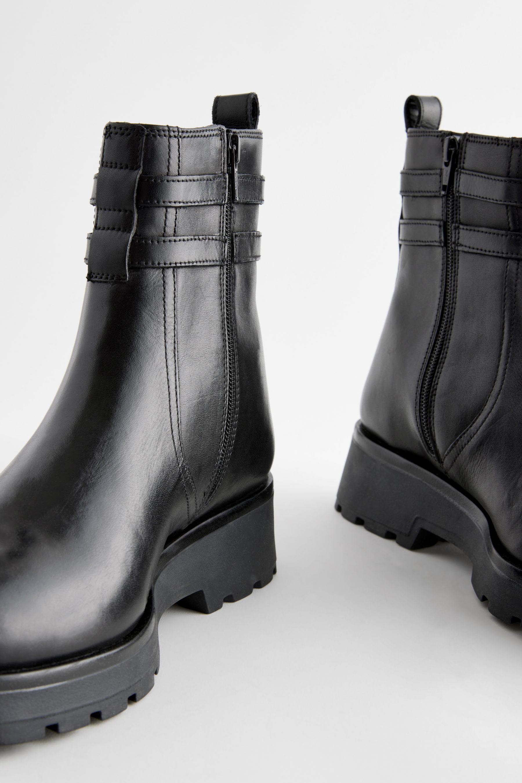 Next Forever Comfort® Chelsea-Stiefeletten mit Schnalle Chelseaboots (1-tlg)