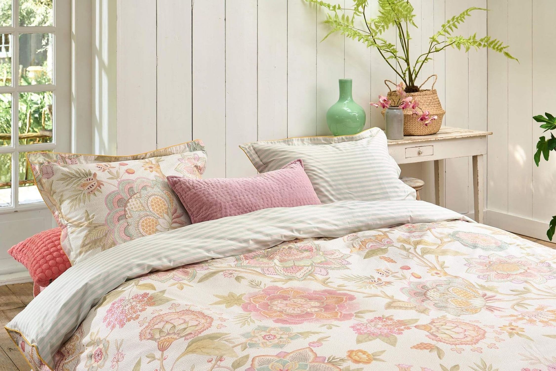 PiP Studio Bettwäsche PIP Studio Perkal Bettwäsche 135x200 Bombay Bold Off White Blüten, Perkal, 2 teilig, fein gewebter 100% Baumwollperkal
