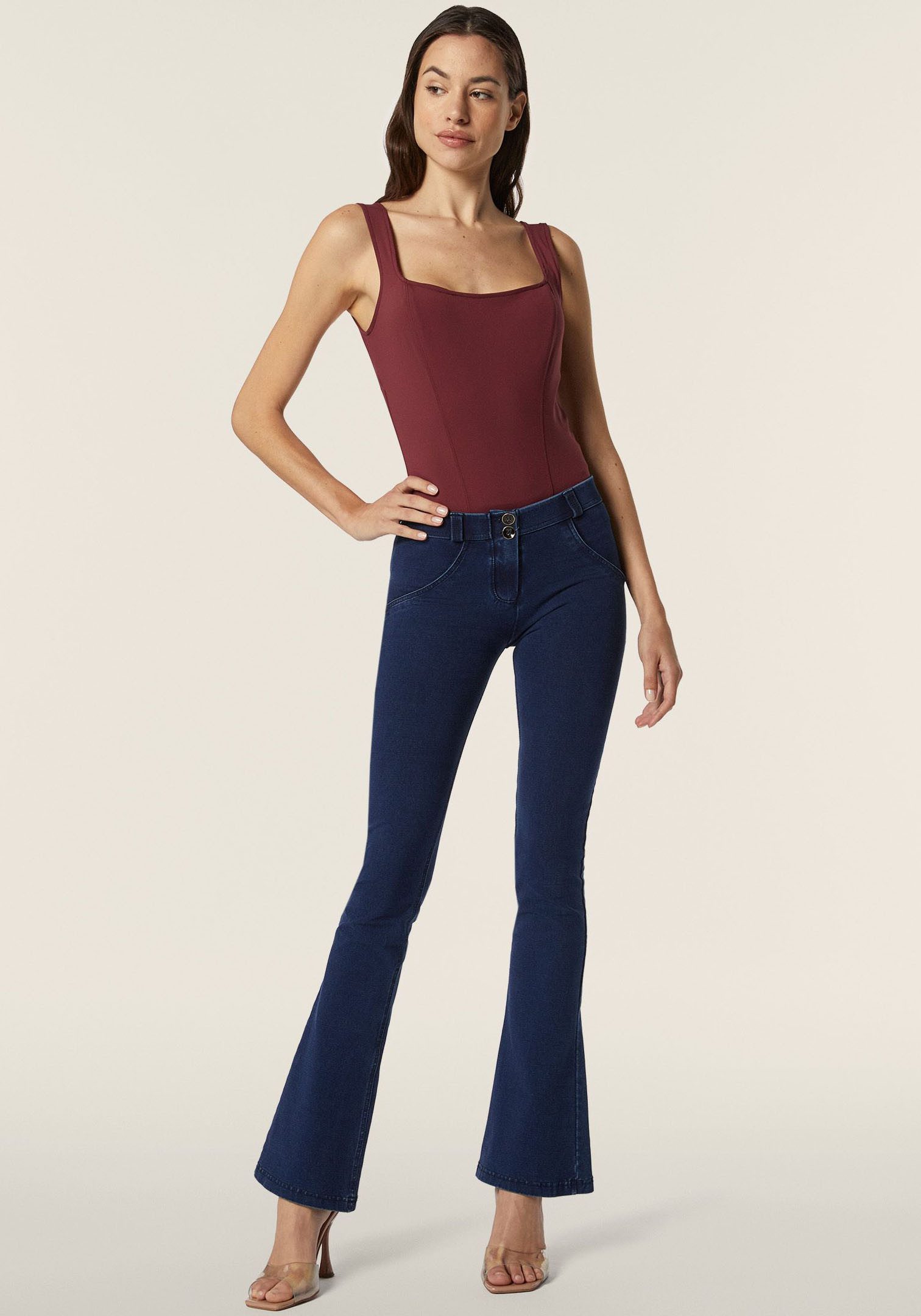 Freddy Leggings WRUP MINI-FLARE REGULAR mit Lifting & Shaping Effekt, skinny fit