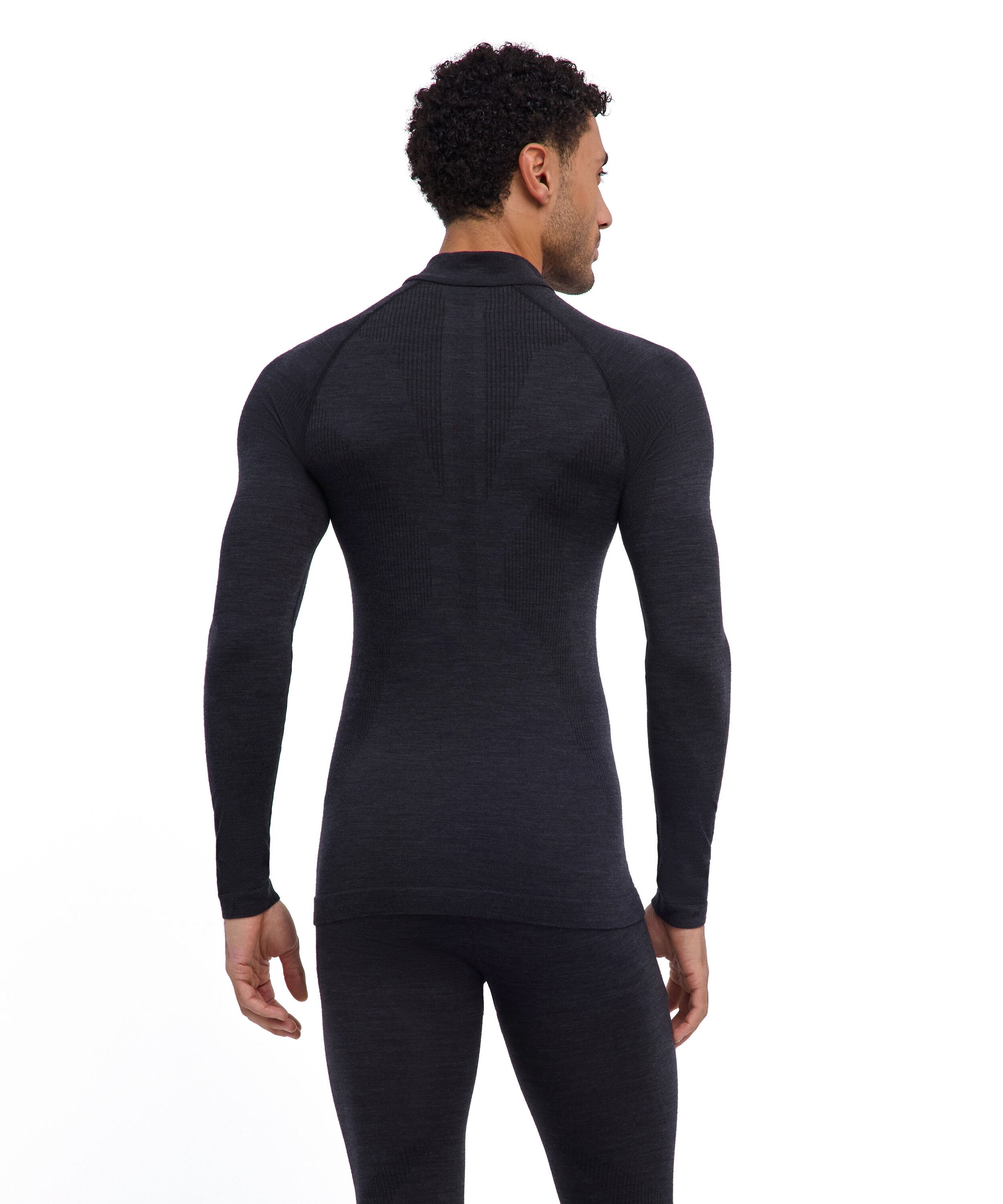 FALKE Funktionsshirt FALKE Langarmshirt Wool-Tech (1-tlg., 1) aus Merinowolle für kalte bis sehr kalte Temperaturen