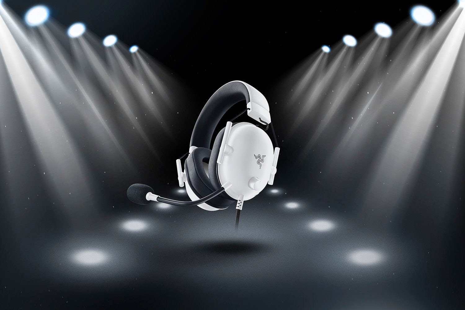RAZER BlackShark V2 X - Weiß Gaming-Headset (Mikrofon abnehmbar, Rauschunterdrückung)