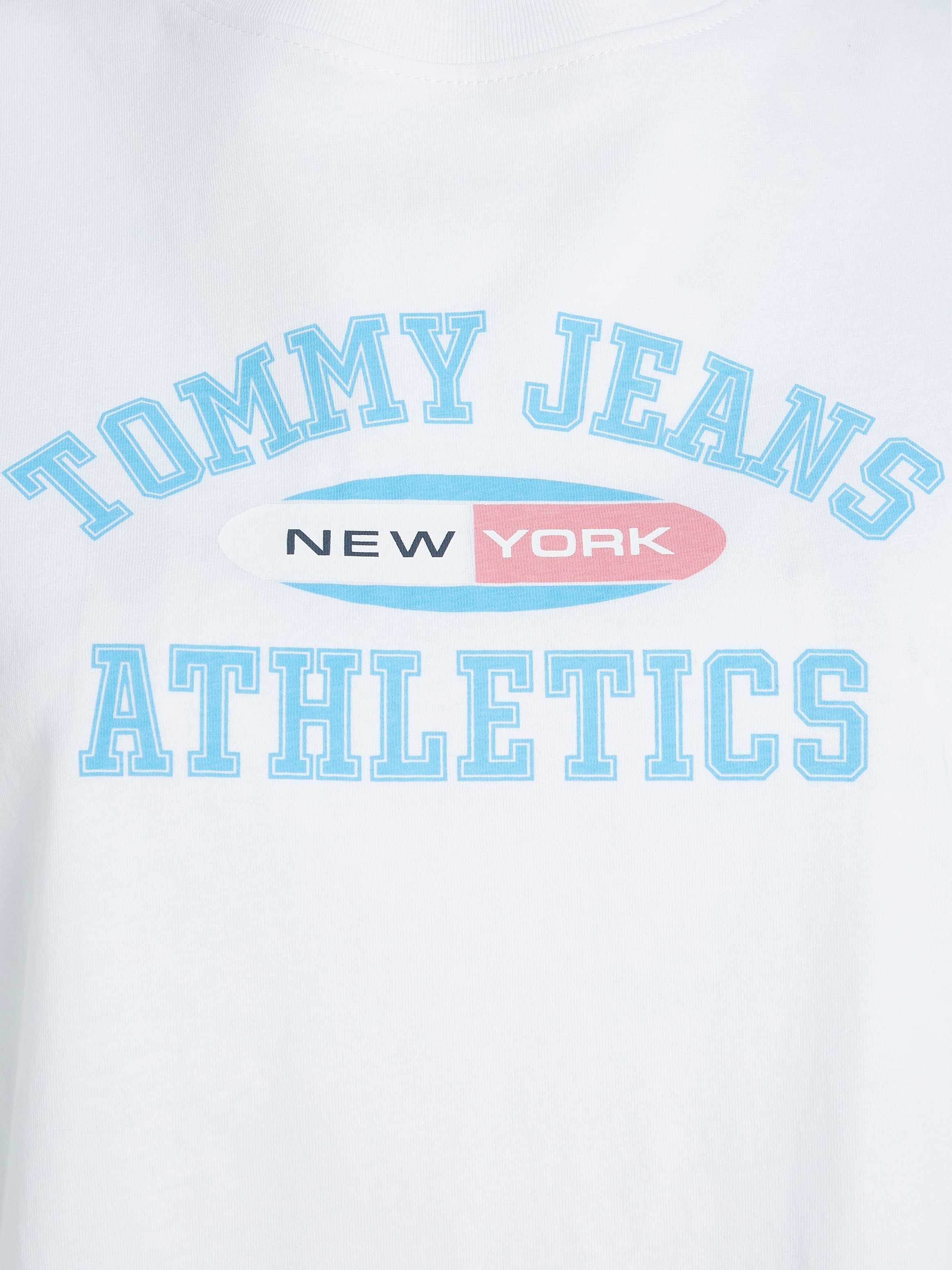 T-Shirt TEE ATH sommerlichem TJW mit Jeans TJ Logodruck Tommy CLS