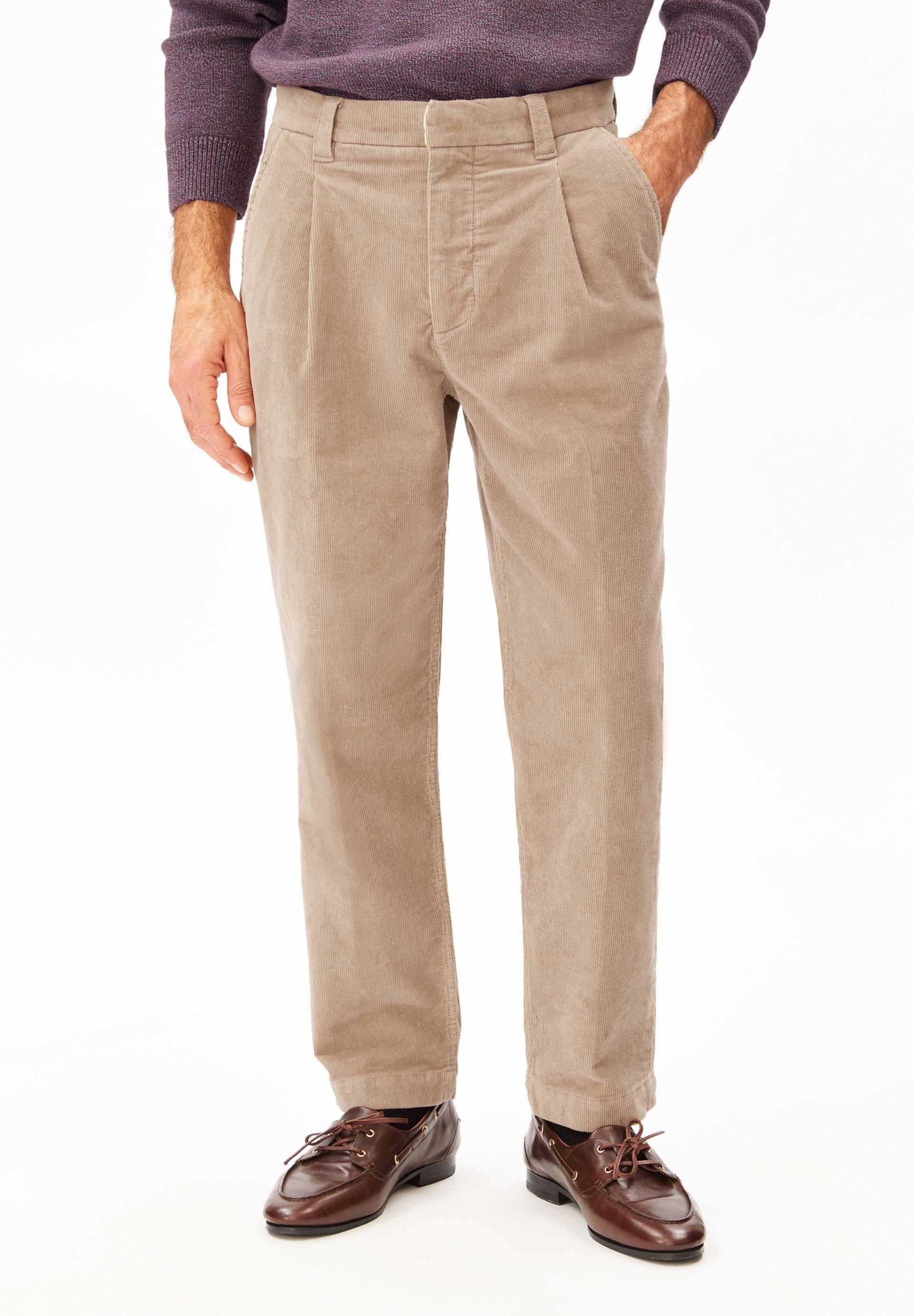 Armedangels Stoffhose TAAMIR CORDUROY Stoffhose aus Bio-Baumwoll Mix (Mid waist, Regular Fit)