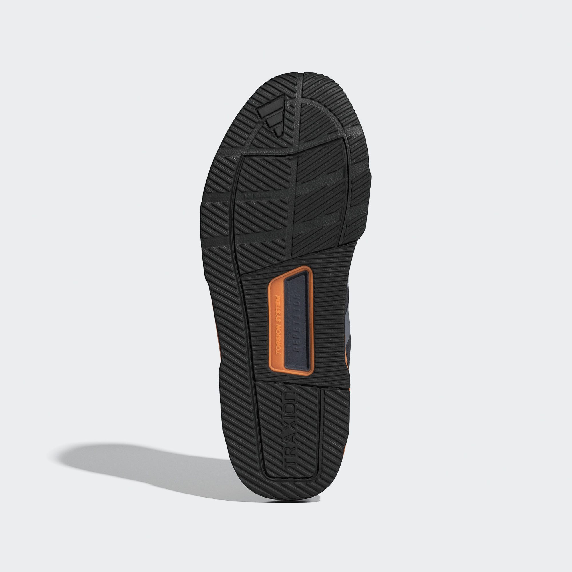 Oberseitenansicht des adidas DROPSET CONTROL zeigt die breite Passform und das TPU-Torsion System