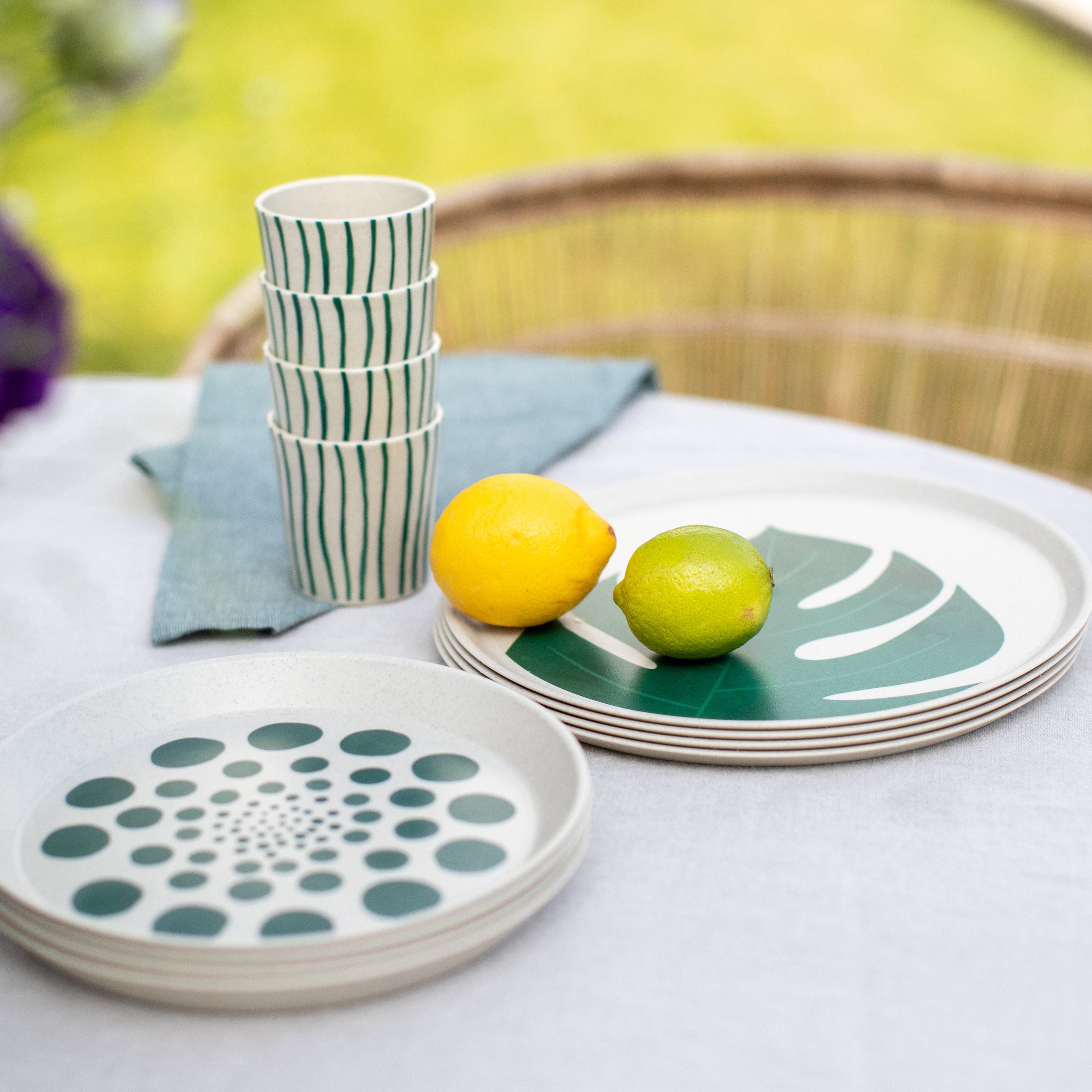 KOZIOL Speiseteller CONNECT MONSTERA LEAF, recycelbar + aus biozirkulärem, 25,5 cm