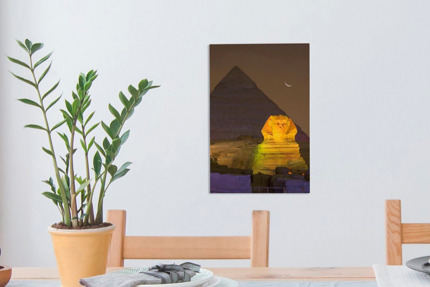OneMillionCanvasses® Mond Leinwandbild inkl. Leinwandbild cm Nacht Zackenaufhänger, Ägypten, bespannt fertig von der bei Gizeh St), in Sphinx an Gemälde, (1 20x30 Kleiner