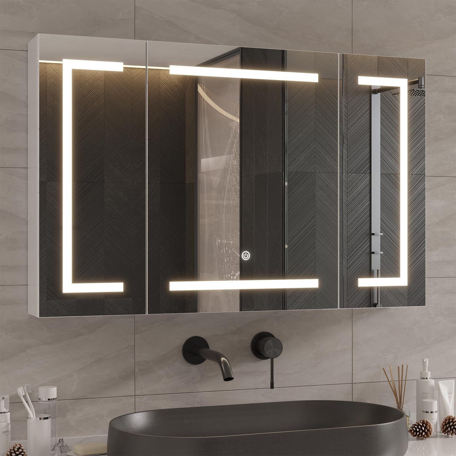 MSMASK Badezimmerspiegelschrank mit LED Beleuchtung und Steckdose,Hängeschrank mit Spiegel Einstellbar Ablage, 13,6T x 100B x 60H cm