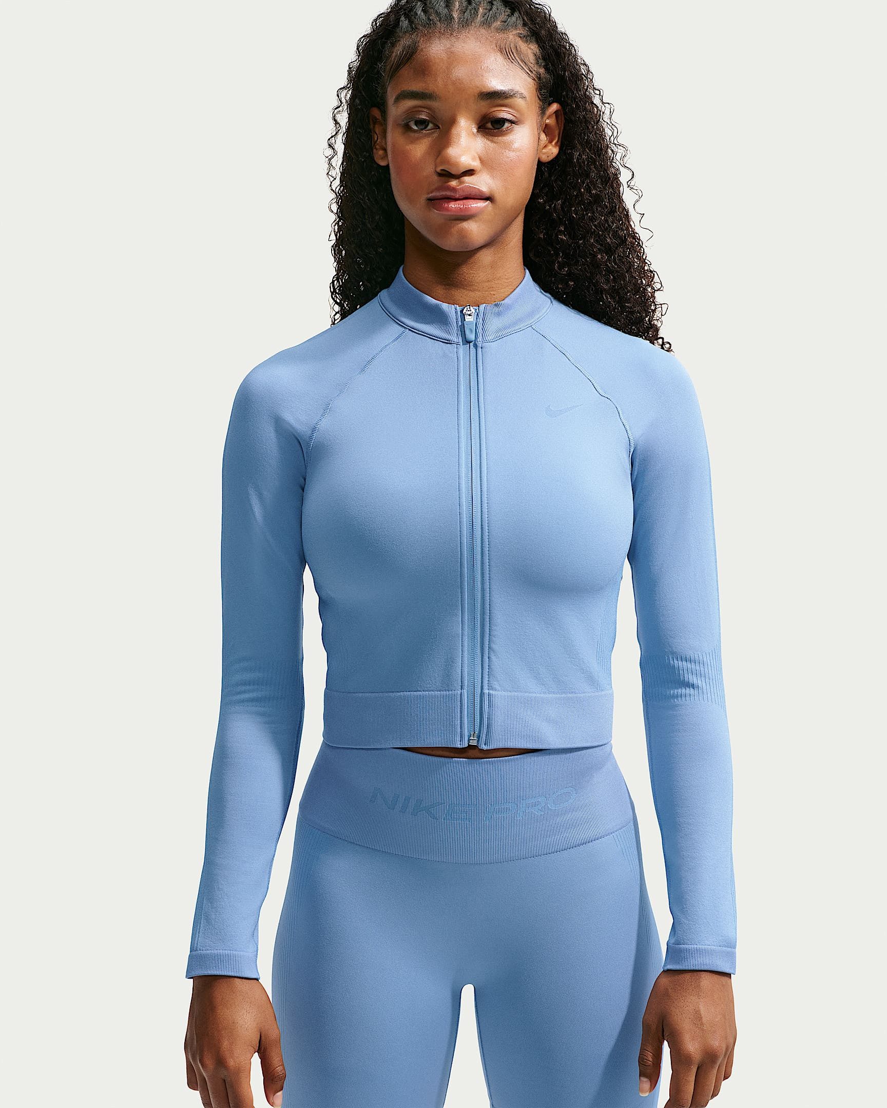 Nike Sweatjacke W NP DF SMLS FZ MIDLAYER mit Reißverschluss, schnell trocknendes Material