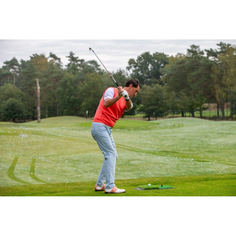 Pure 2 Improve Golf-Abschlagmatte Golf-Schlagmatte Dual Turf (mit 2 Tees) grün 60x31cm
