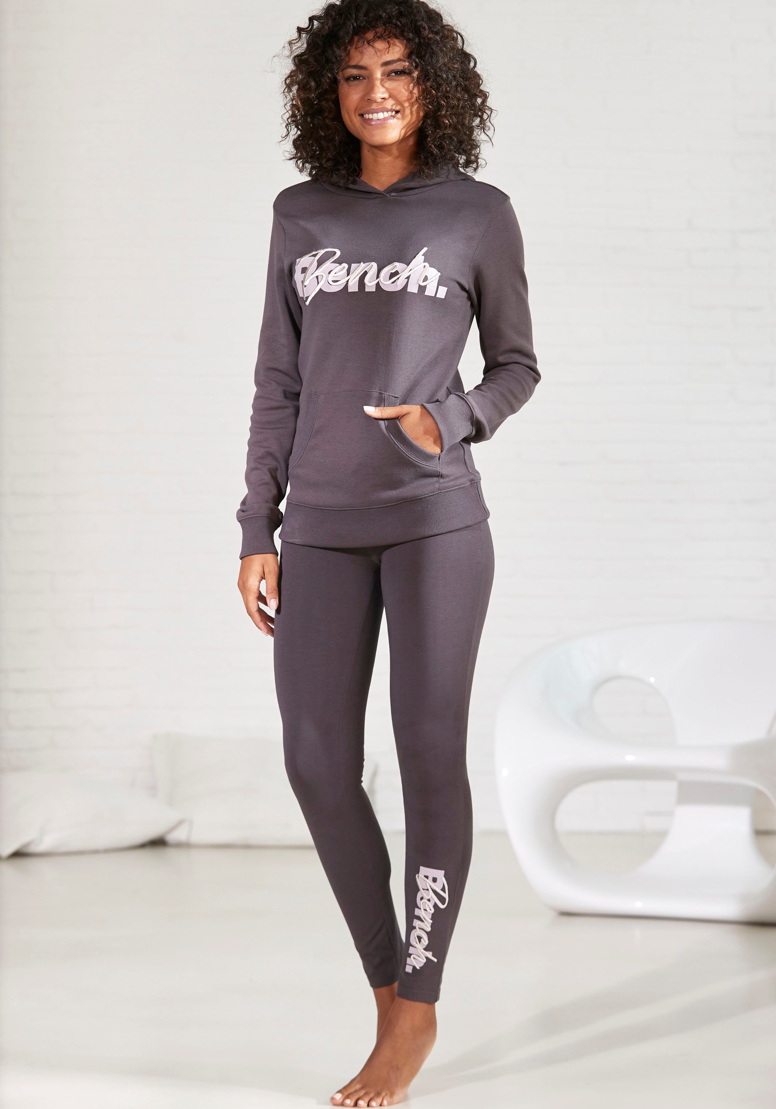 Bench. Loungewear Kapuzensweatshirt mit Kängurutasche, Loungeanzug, Hoodie
