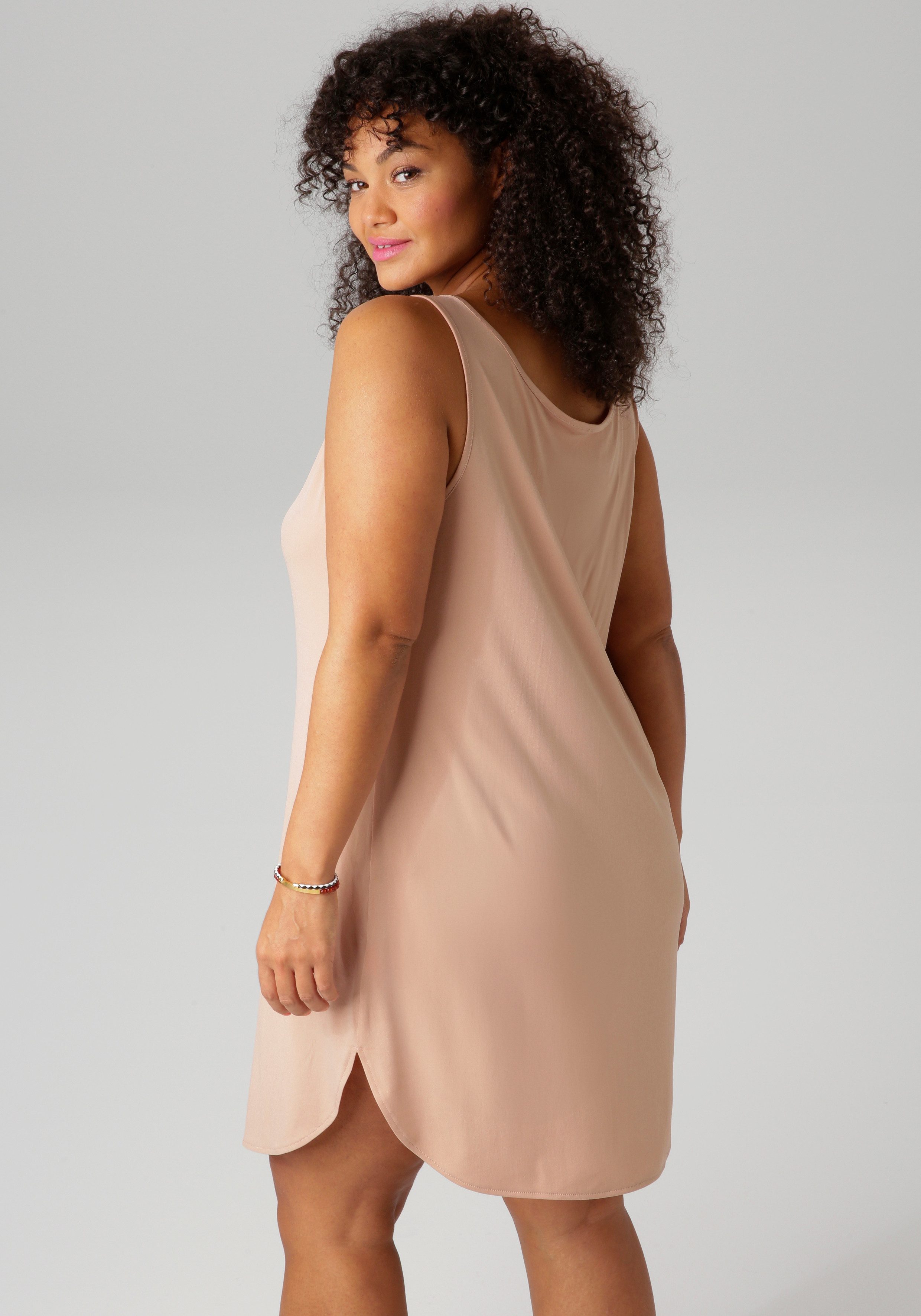Aniston PLUS Unterkleid ideal unter transparenten Kleidern zu tragen günstig online kaufen