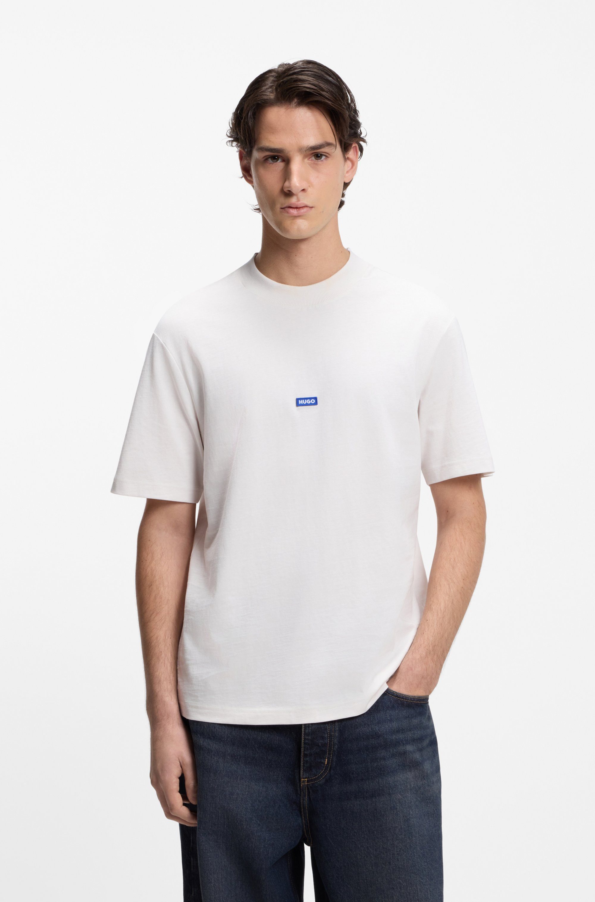 HUGO Blue T-Shirt Nieros mit Logo-Patch