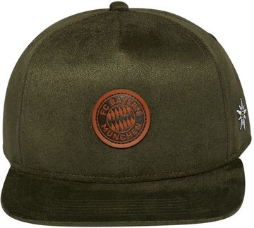 FC Bayern München Plüschfigur Snapback Cap Heimat