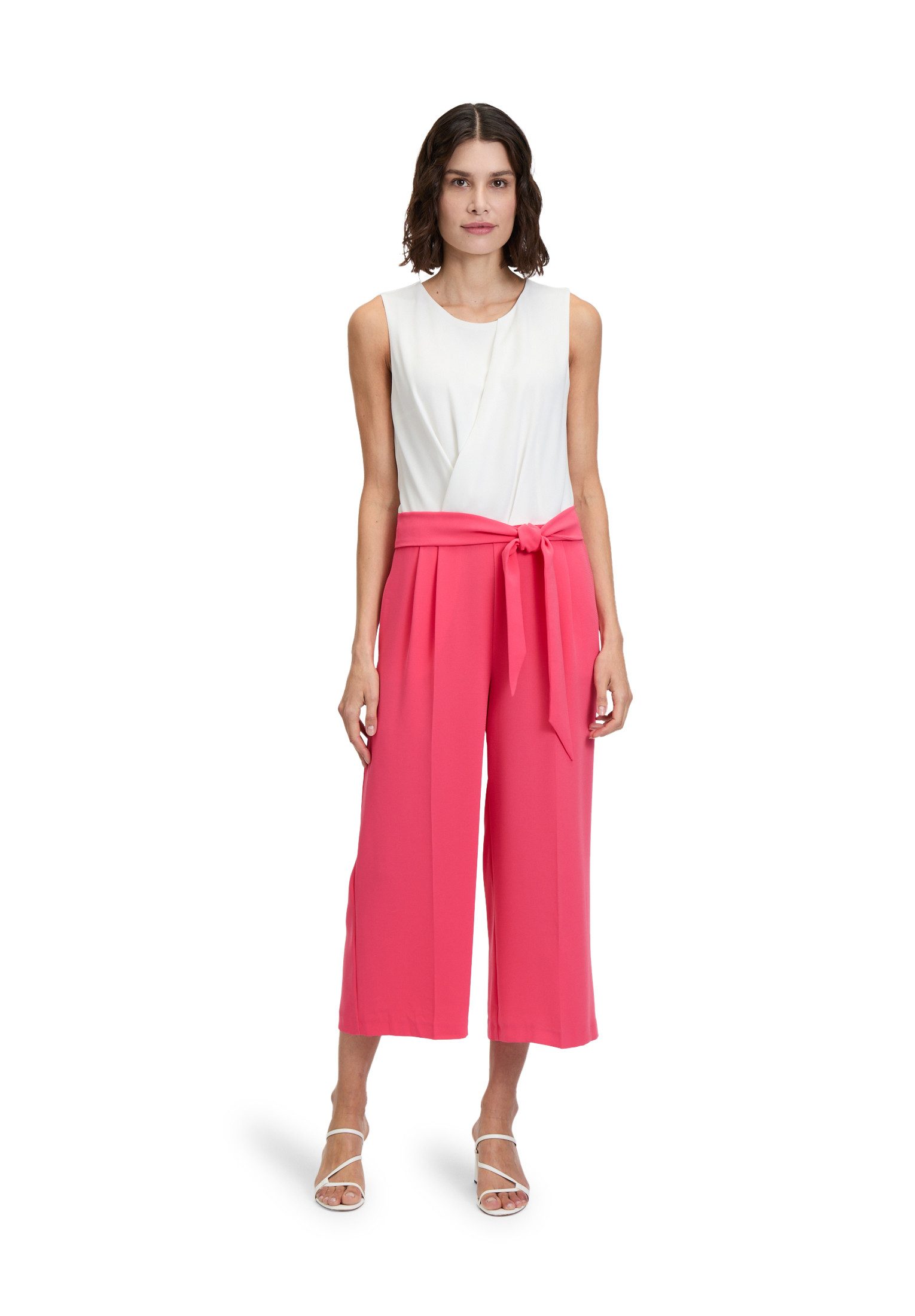 Betty&Co Overall Betty & Co Jumpsuit ohne Arm (1-tlg) Falten