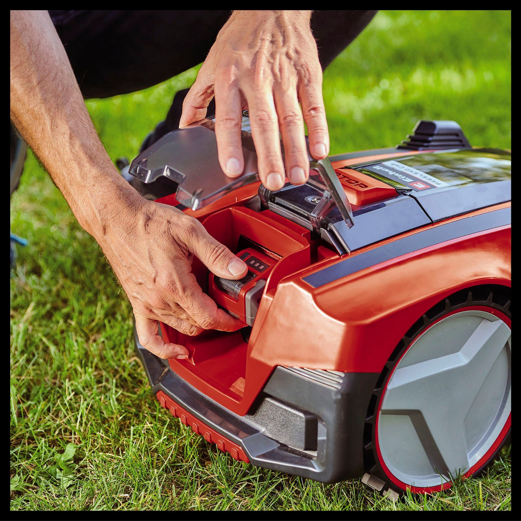 Einhell robotic lawnmower FREELEXO CAM 500, for lawns up to 500 m², including battery and charging station