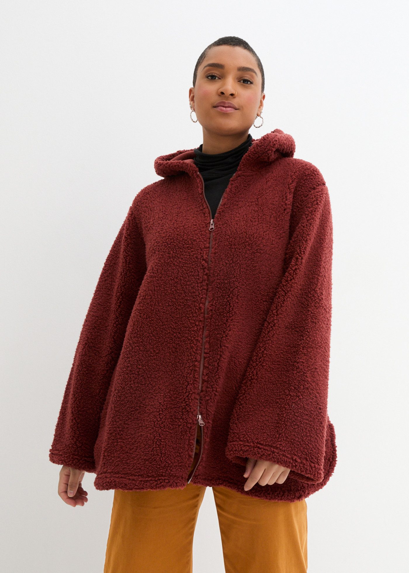 bonprix Fleecejacke aus kuscheligem Teddymaterial, mit 2-Wege-Reißverschluss, in A-Linie