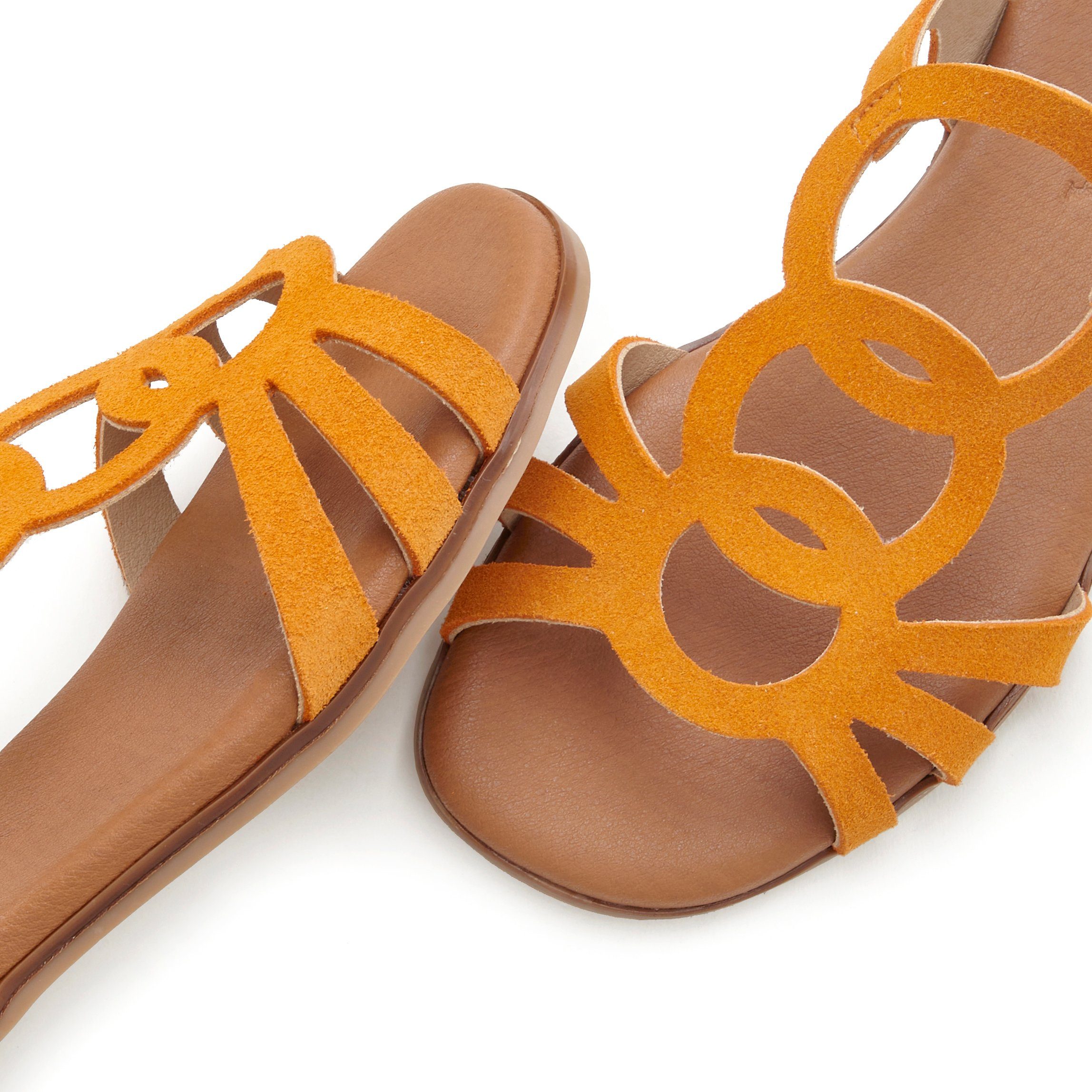 LASCANA Sommerschuh Sandale aus hochwertigem Leder, Sandalette, Sommerschuh – Bild 4 von 5