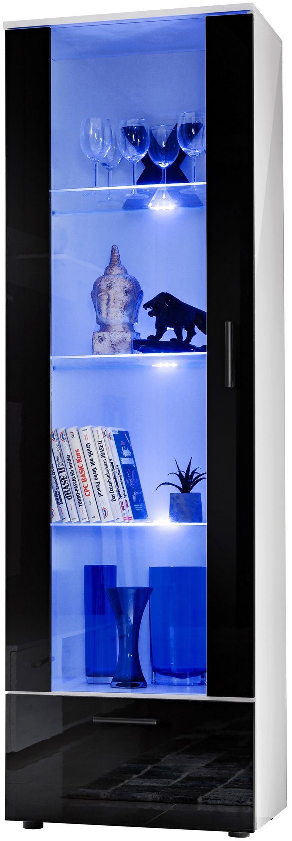 99rooms Vitrine Teka III (Standvitrine, Glasvitrine, Wohnmöbel) wahlweise mit LED-Beleuchtung, mit Glaseinsatz, viel Stauraum, Modern Design, variabel stellbar, aus Holzwerkstoff