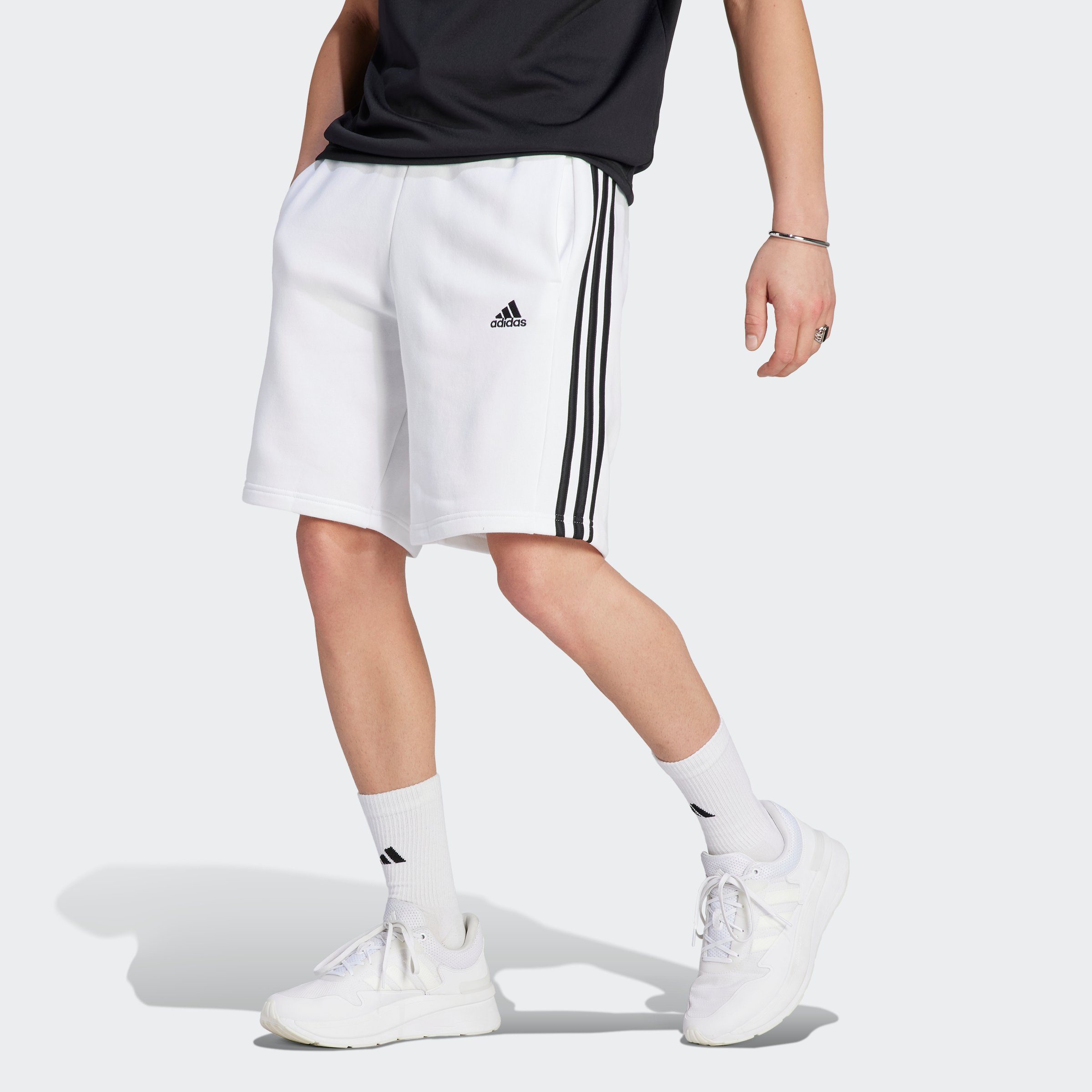 ESSENTIALS (1-tlg), Bund Kordelzug adidas Elastischer mit 3-STREIFEN Shorts Sportswear