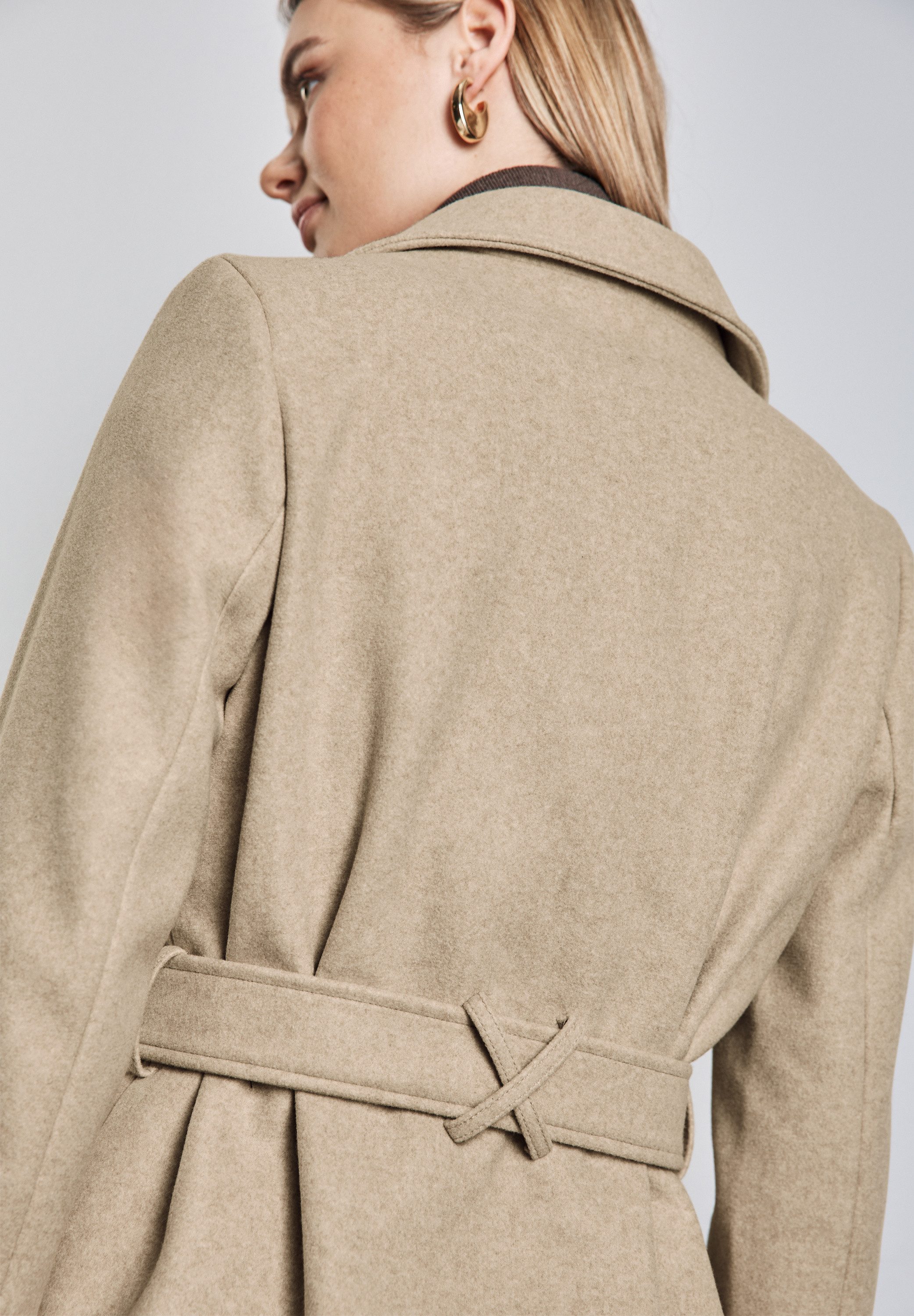 STREET ONE Kurzjacke mit Gürtel zum Taillieren