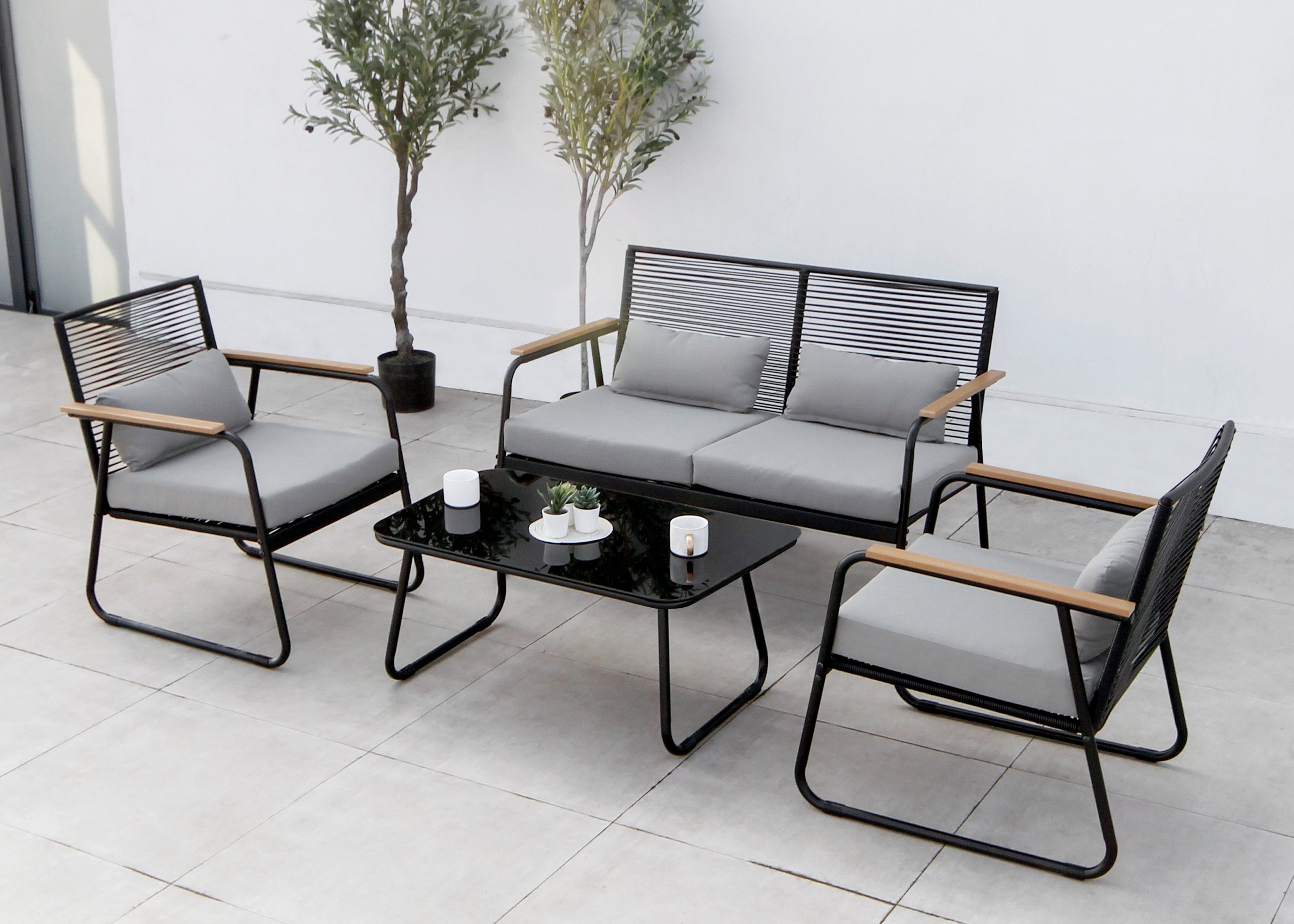 acamp Gartenlounge-Set Stahl Gartenmöbel Sitzgruppe Gartensofa schwarz, Garten Terrasse, (Set, 4-tlg., 1 Sofa, 2 Sessel, 1 Tisch), wetterfest, witterungsbeständig, inkl. Kissen, Sicherheitsglas, modern