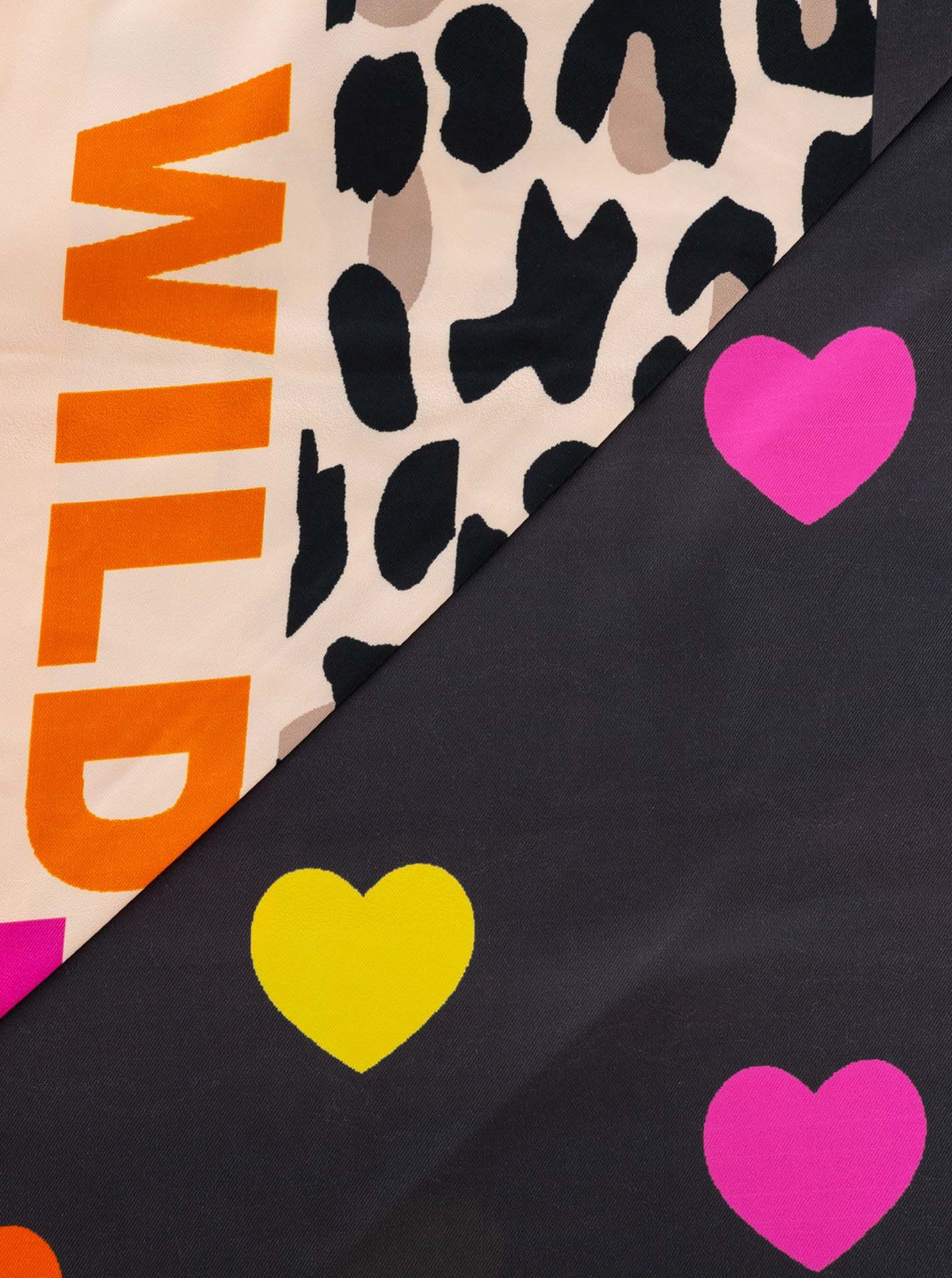 Zwillingsherz Dreieckstuch "Wild Love", farbenfroh, Leo-Design mit "LOVE" Schriftzug, glänzende Oberfläche