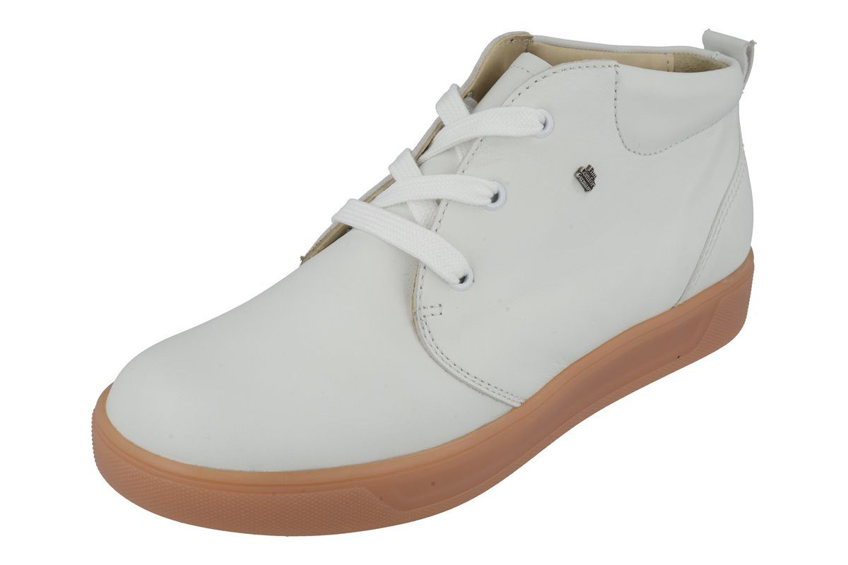 Schnürschuh