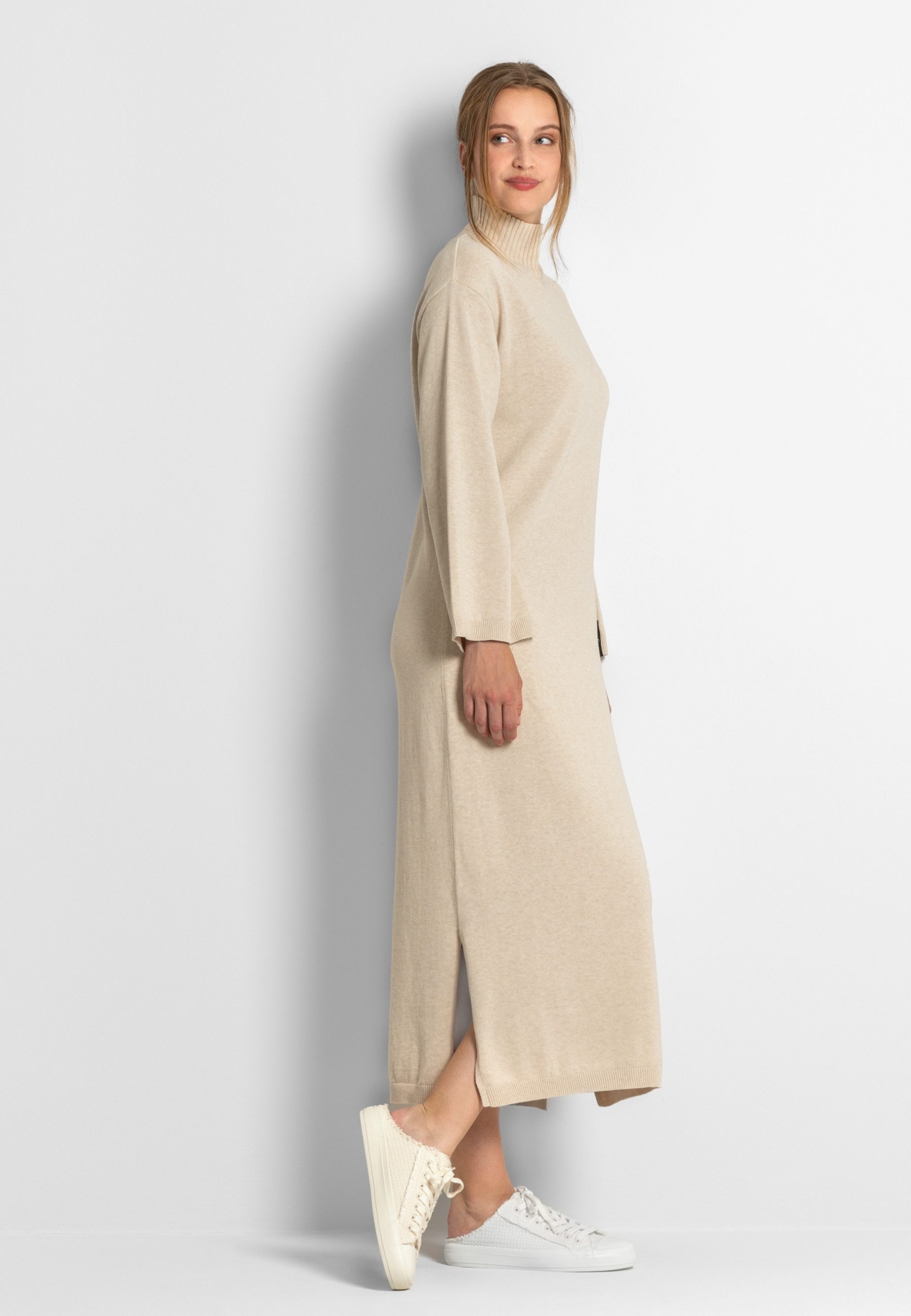 trueStory Strickkleid EELA GOTS zertifiziert