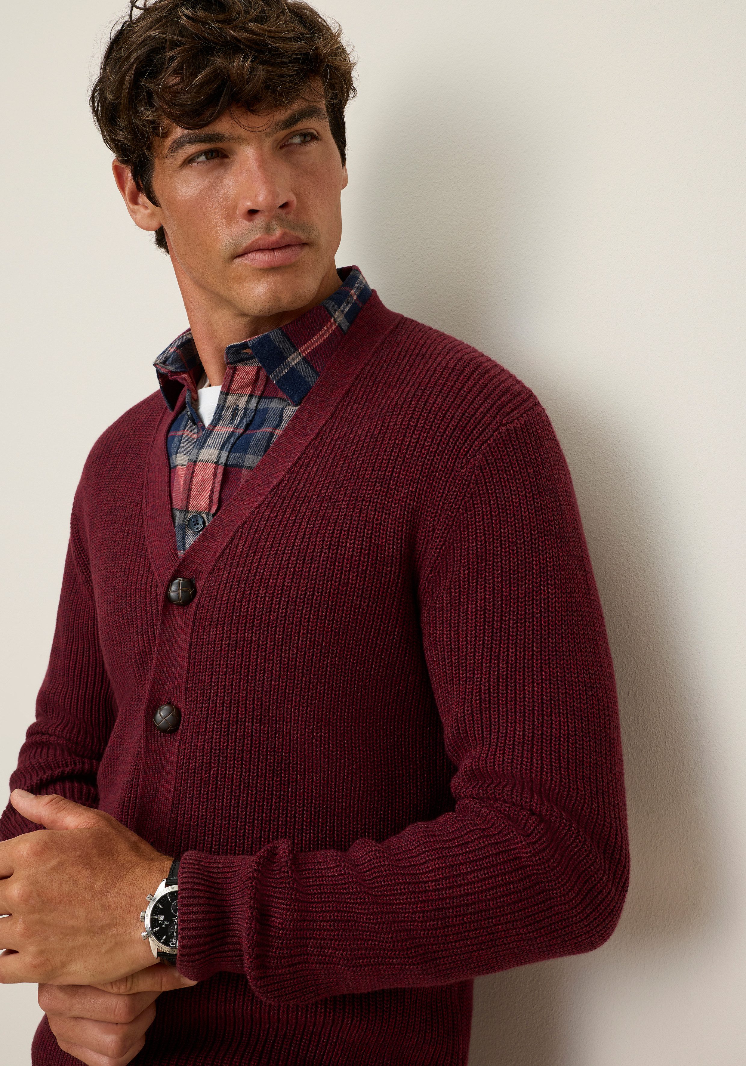 Man's World Strickjacke Neue Kollektion! Highlight Rippenqualität Regular fit, mit melierter Optik, mit Knopfleiste, Langarm. Reduzierter Preis € 28,12. Unverbindliche Preisempfehlung € 34,99