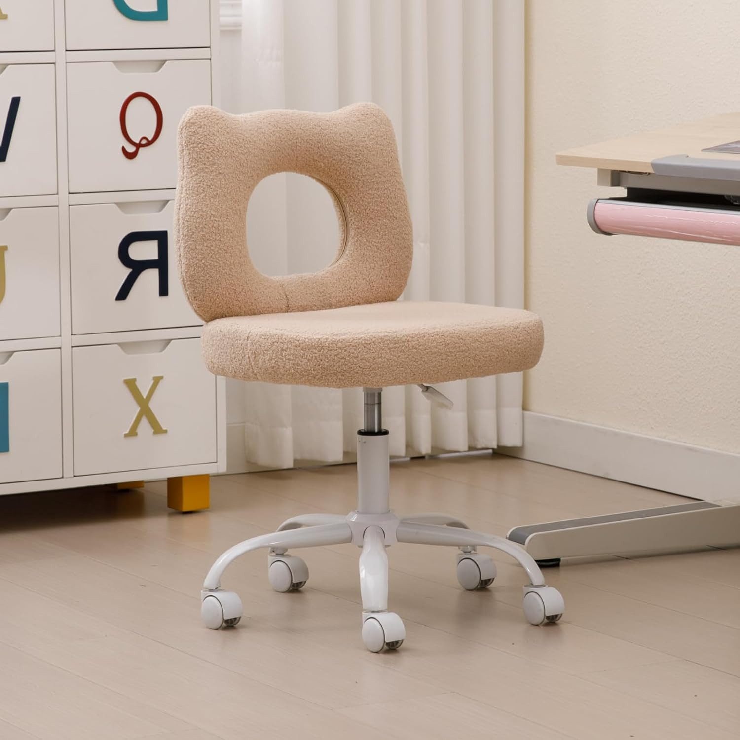 CHAIRUS Schreibtischstuhl Kinderdrehstuhl 360°, höhenverstellbar, Kunstfell günstig online kaufen