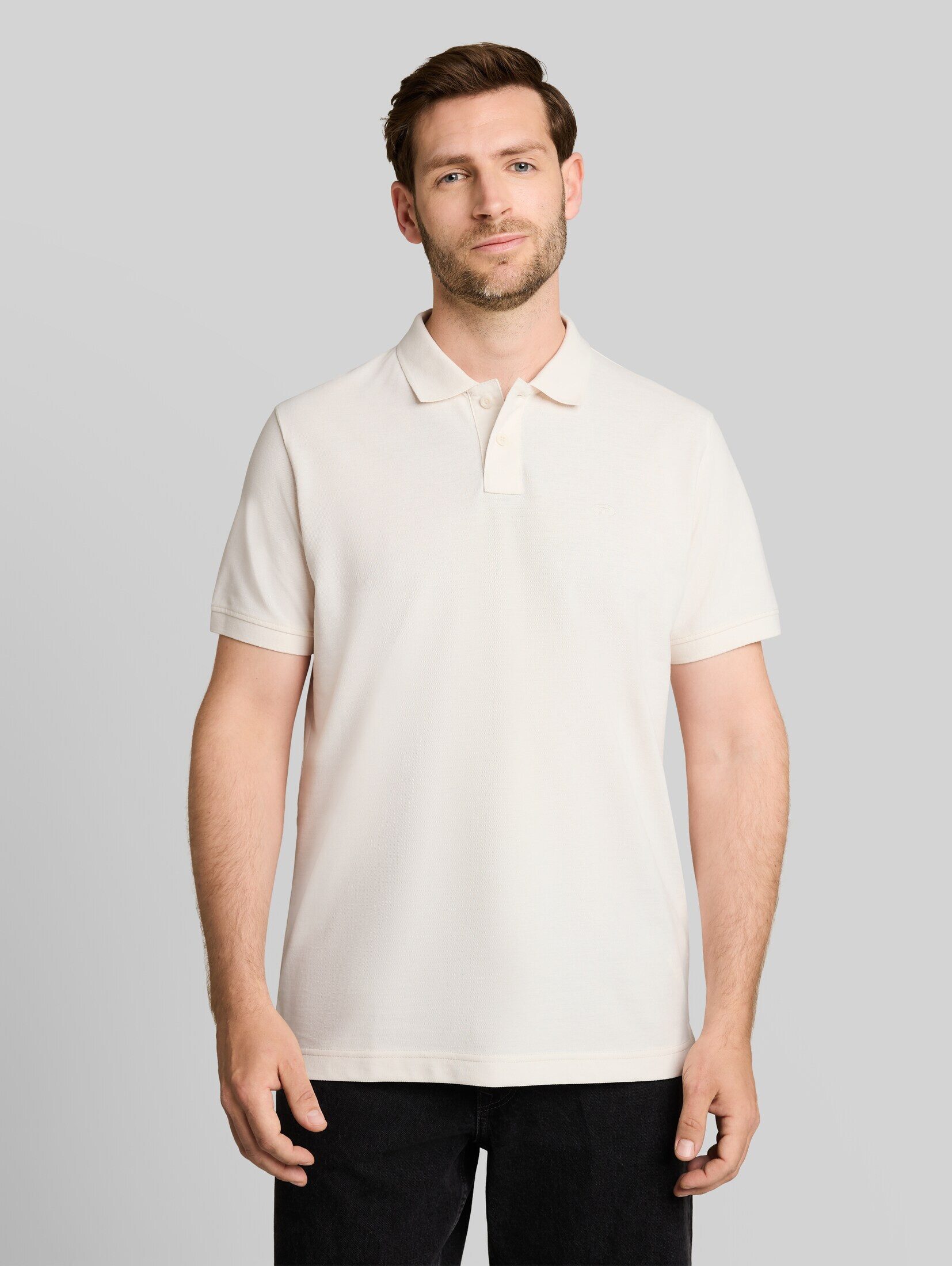 TOM TAILOR Poloshirt Poloshirts (im Einserpack) Piqué Poloshirt mit Logo-Stickerei