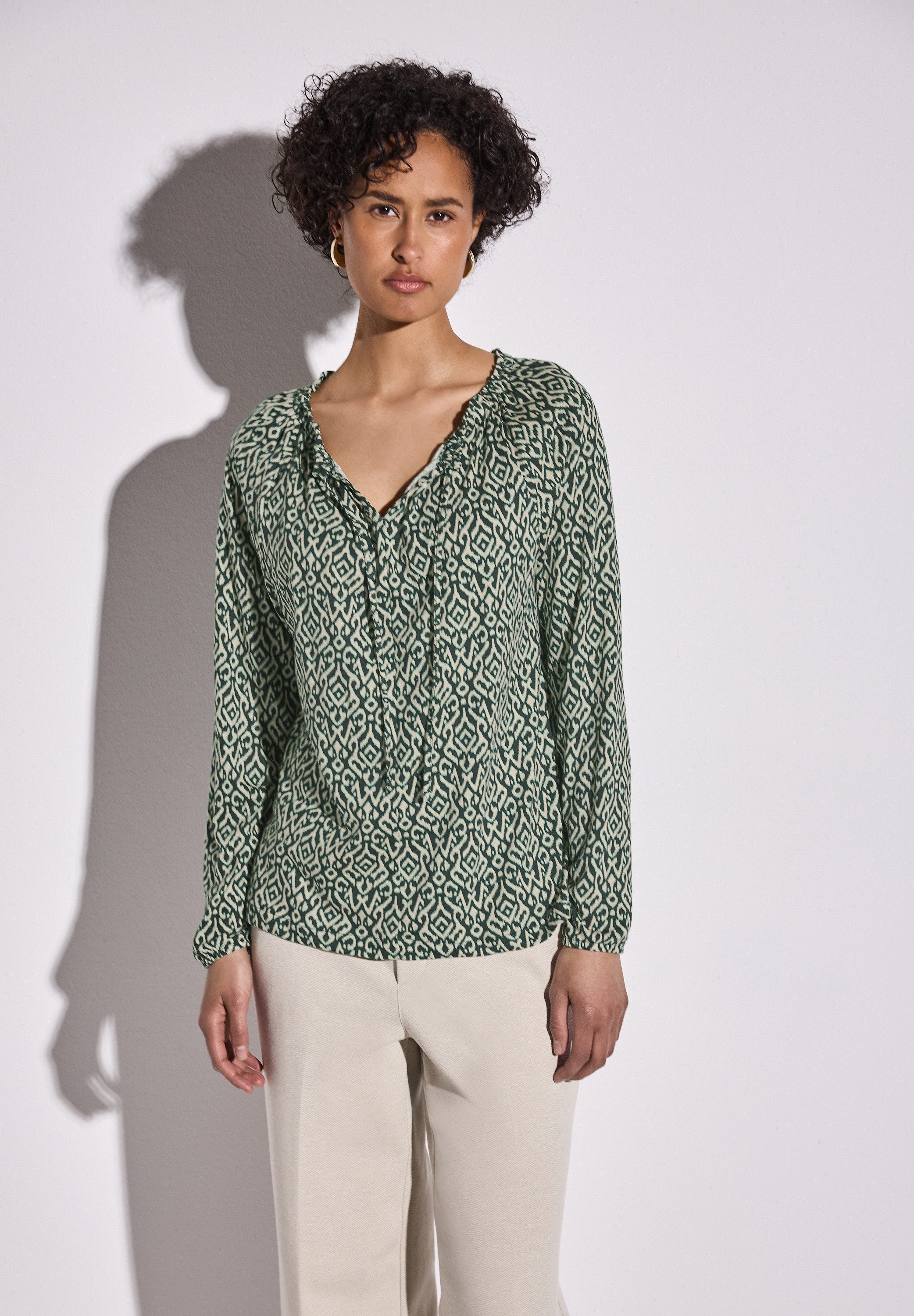STREET ONE Langarmshirt mit All-Over Print günstig online kaufen