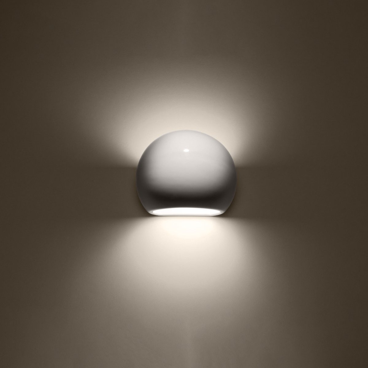 SOLLUX lighting Wandleuchte Lackierte Wandleuchte Globe Weiß Glänzend, Nicht enthalten
