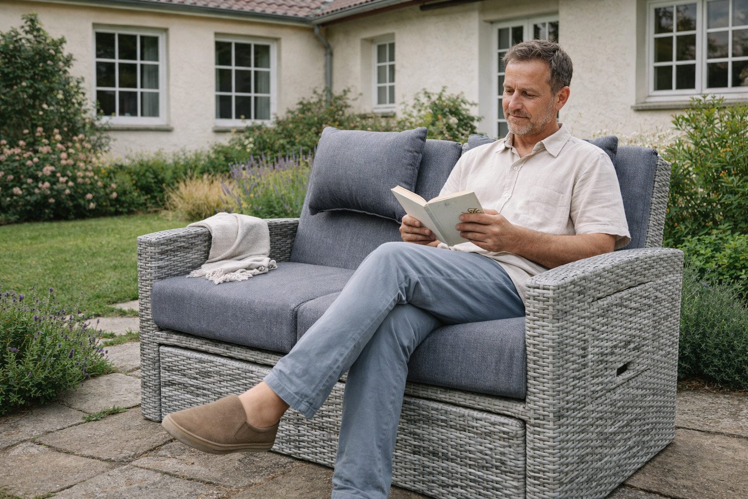 Green Spirit Gartensofa »Sunny« Multifunktions Gartensofa Rattan Lounge Sofa Garten Bett, Set 1 Teile, Polyrattan, grau, wetterfest - Garten, Terrasse, Balkon & Outdoor