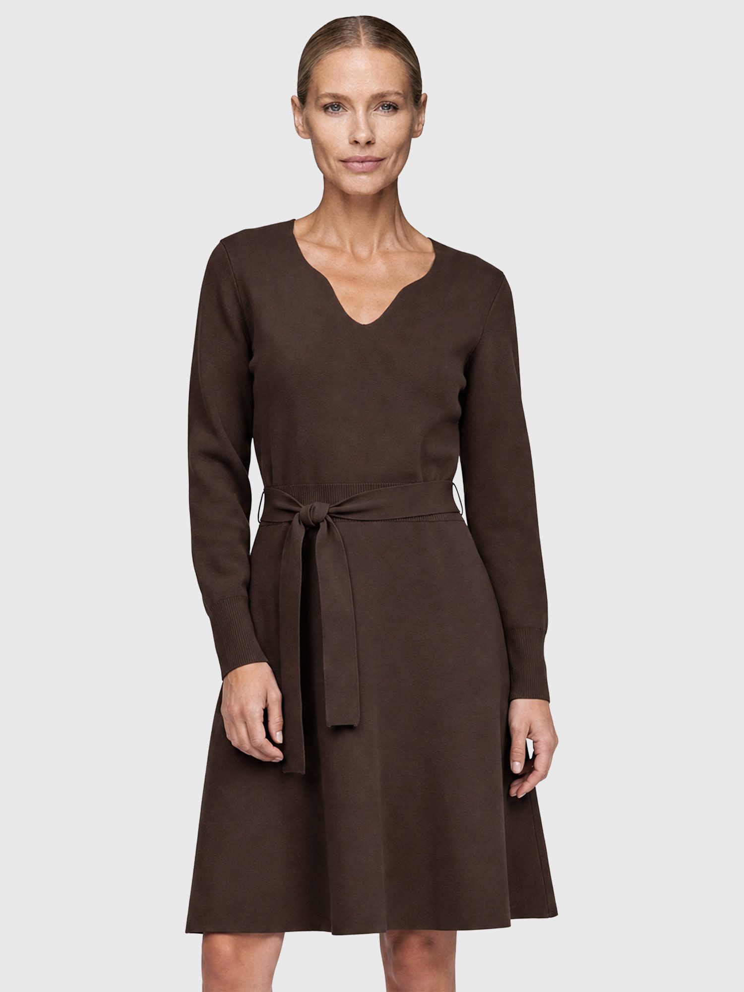Apart Strickkleid mit Bindegürtel und Kaschmiranteil