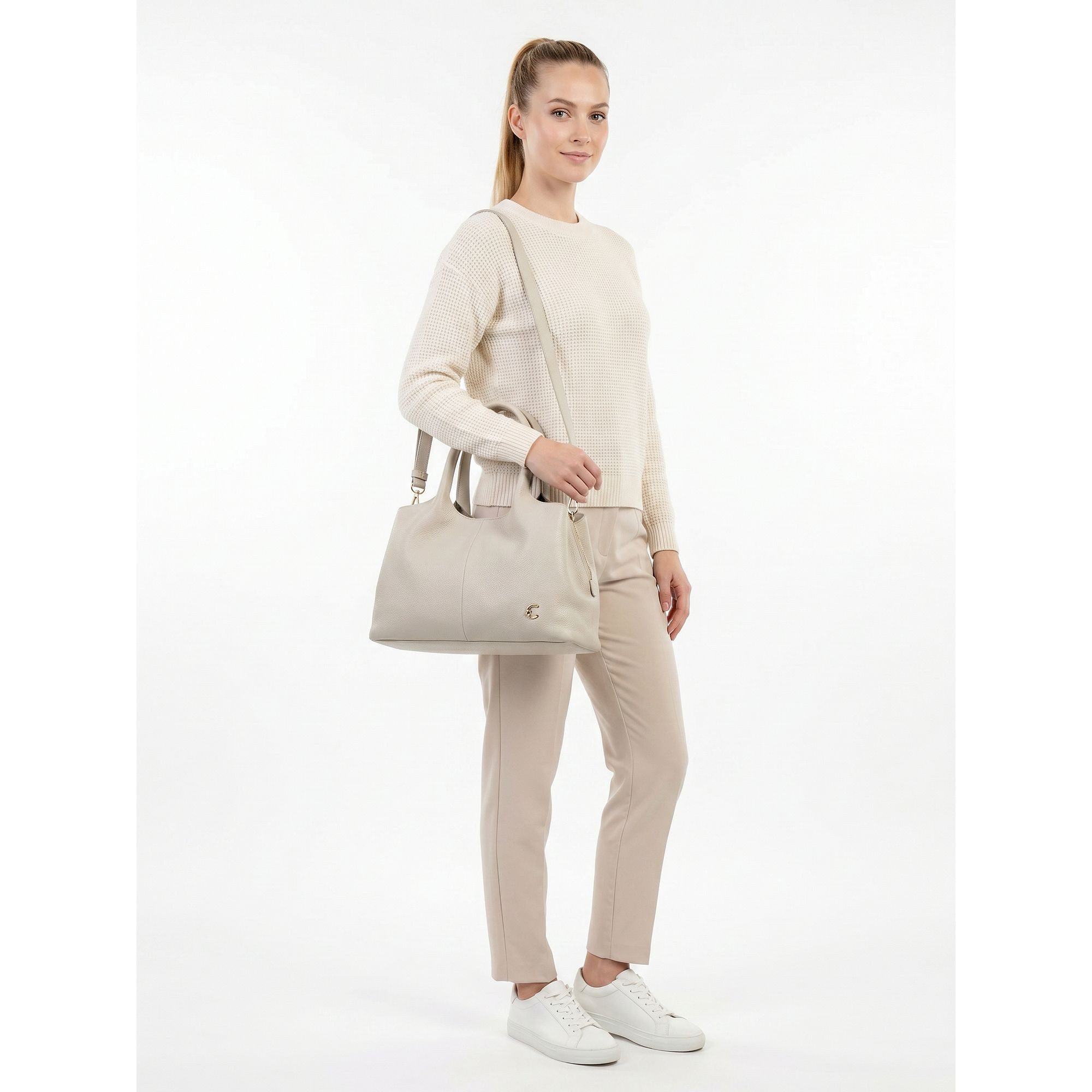 COCCINELLE Schultertasche Nell, Leder
