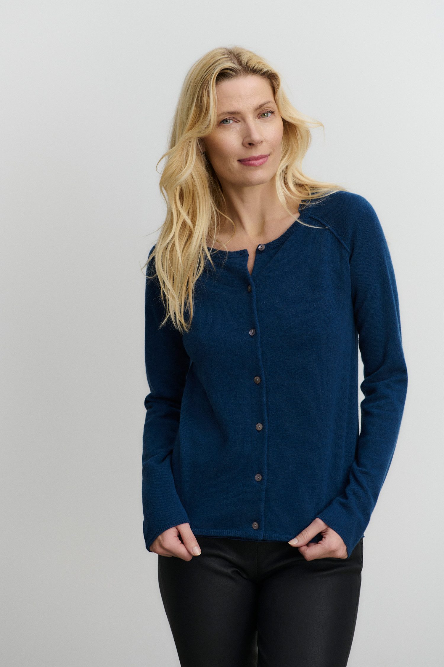 rosemunde Strickjacke LAICA Langarm, Knöpfe als Verschluss, Rundhalsausschn günstig online kaufen