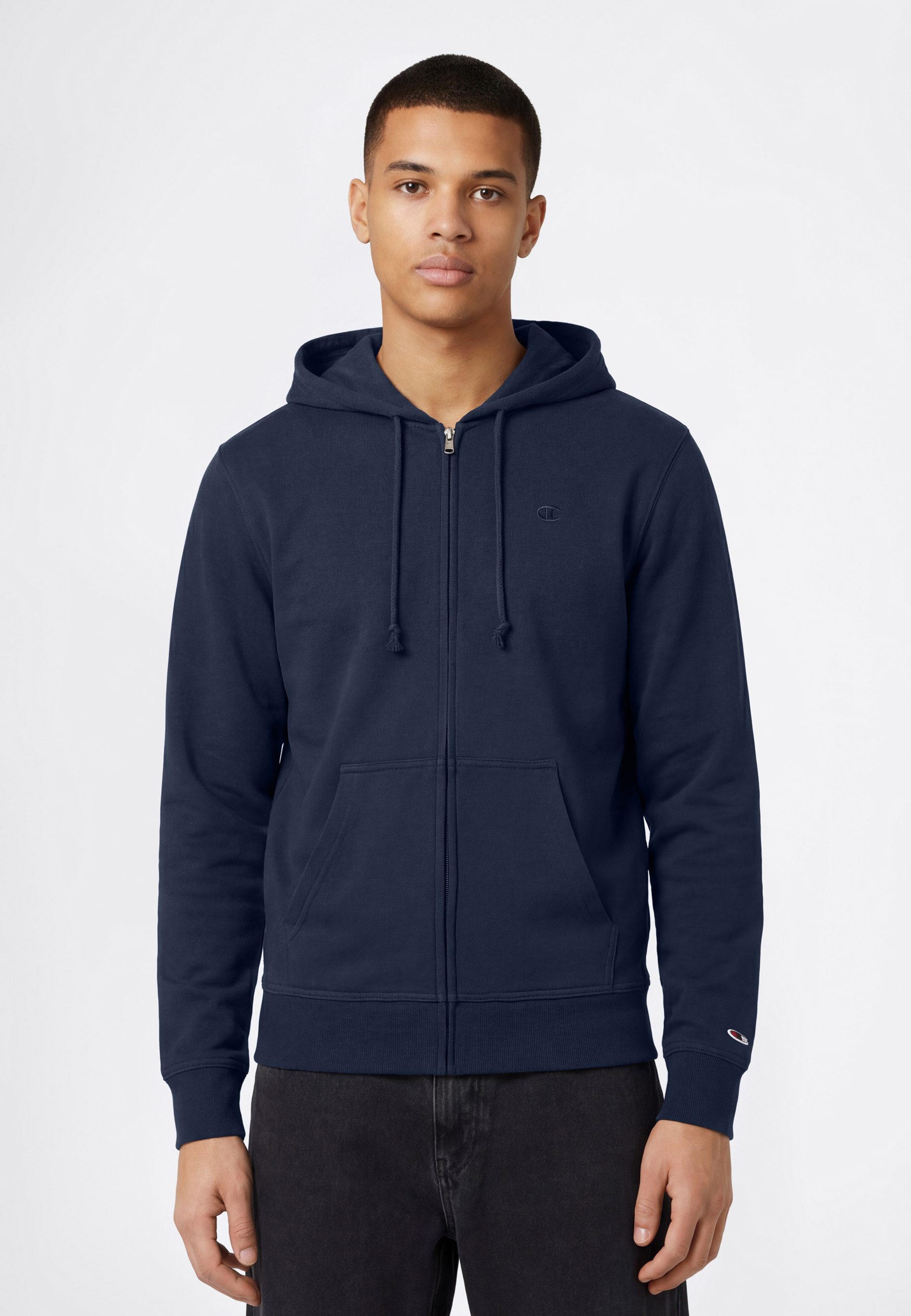 Champion Kapuzensweatjacke ICONS TONAL Terry Full Zip Hoodie mit Kapuze, aus Baumwoll-Polyester-Material, sportlicher Stil
