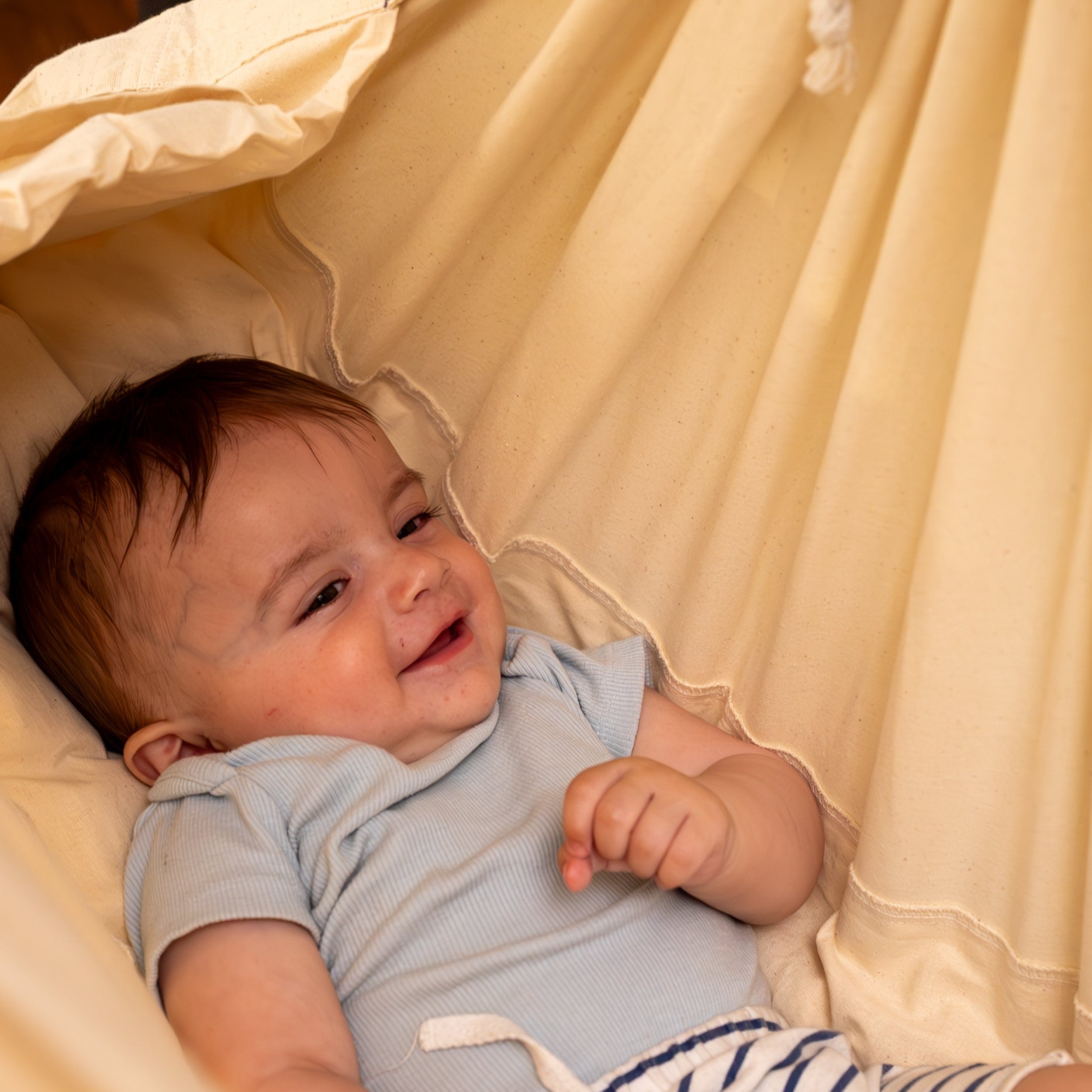 Stubenbett Federwiege Bio Grey mit Tipi Anthrazit und Motor