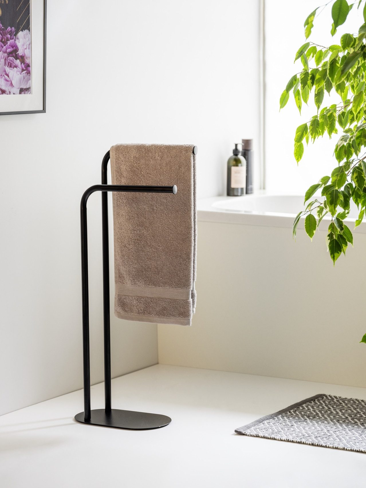 WENKO Handtuchständer Levante, freistehender Handtuchhalter und Kleiderstän günstig online kaufen