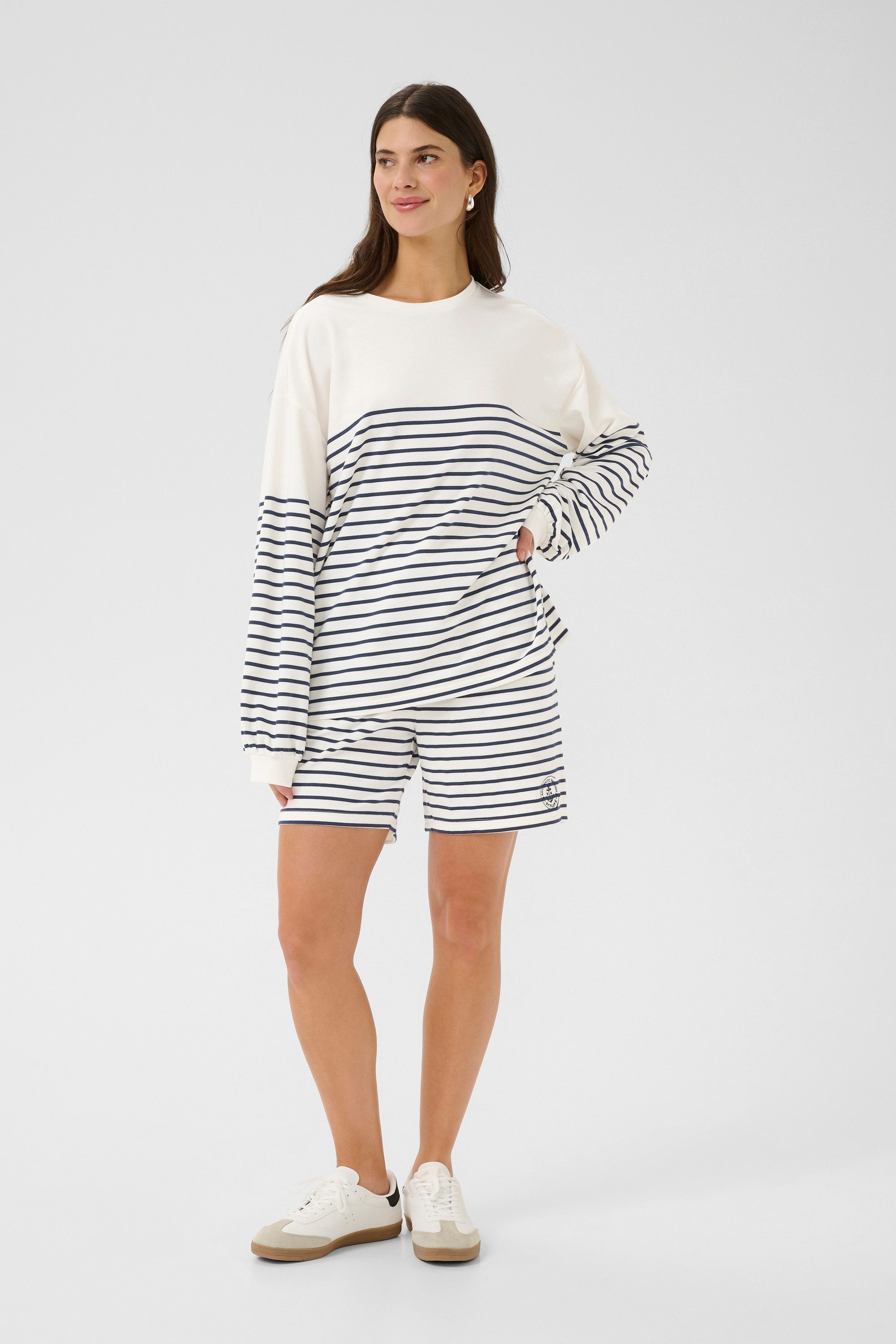 Cream Fleecepullover Sweatshirt CRSin