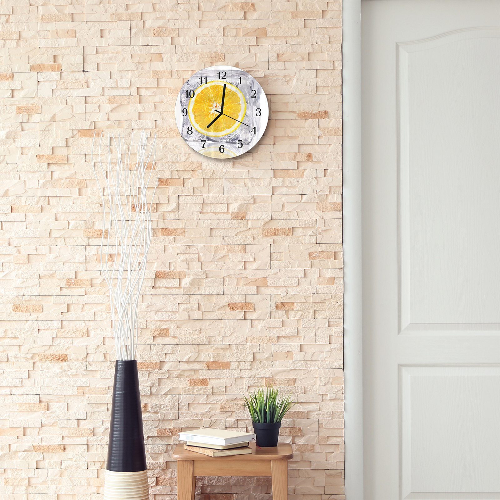 Primedeco Wanduhr Wanduhr - im Rund mit Durchmesser Quarzuhrwerk Motiv mit Eiswürfel Glas 30 und cm aus Orangenschnitz
