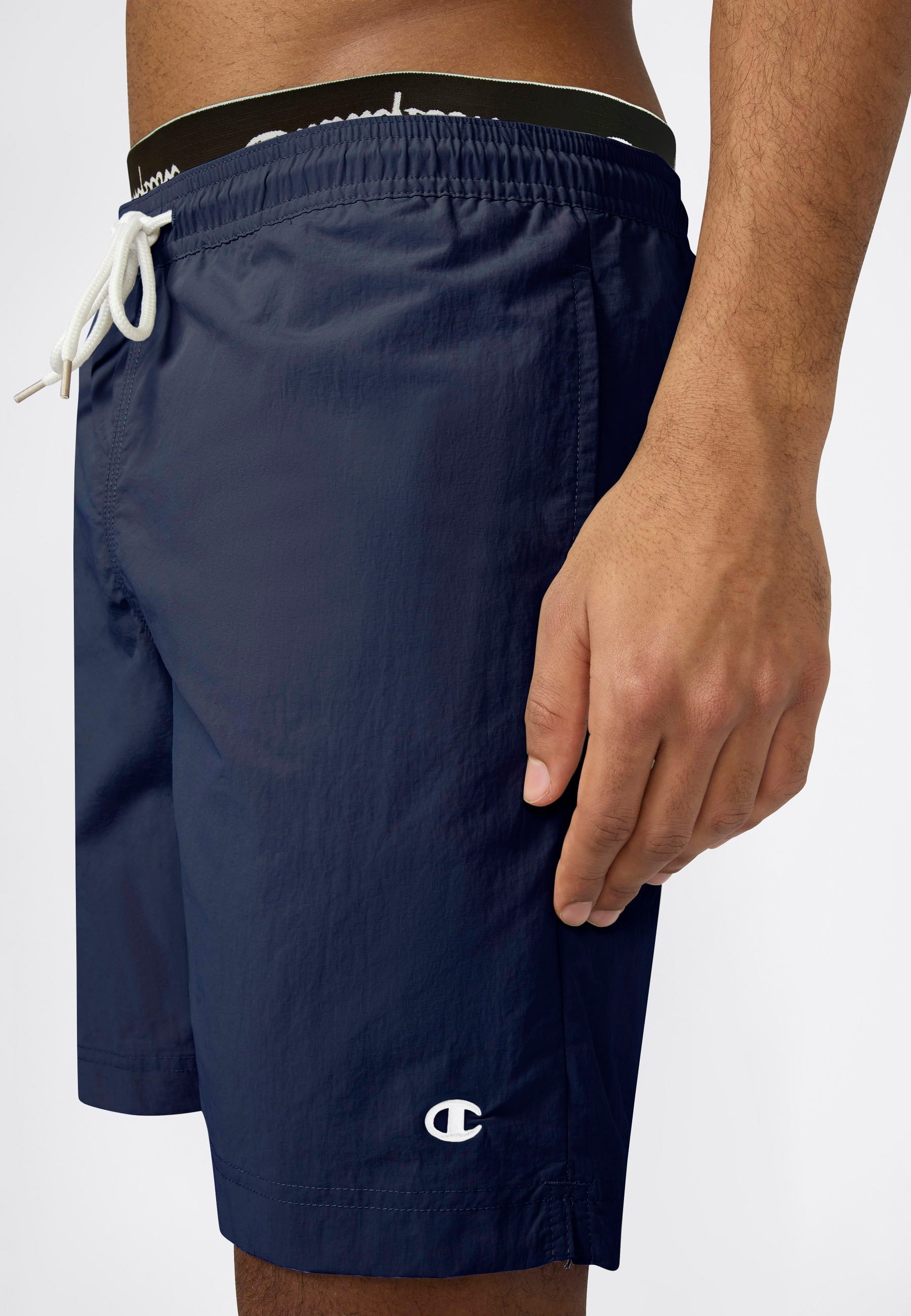 Champion Badeshorts Beachshort Standard Fit funktionelle Boardshorts, aus Polyamid, bequeme Passform