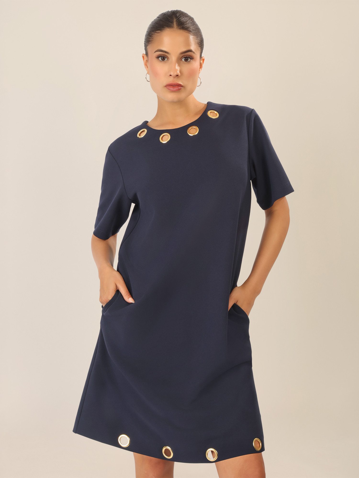 Apart Midikleid mit goldenen Ösendetails günstig online kaufen