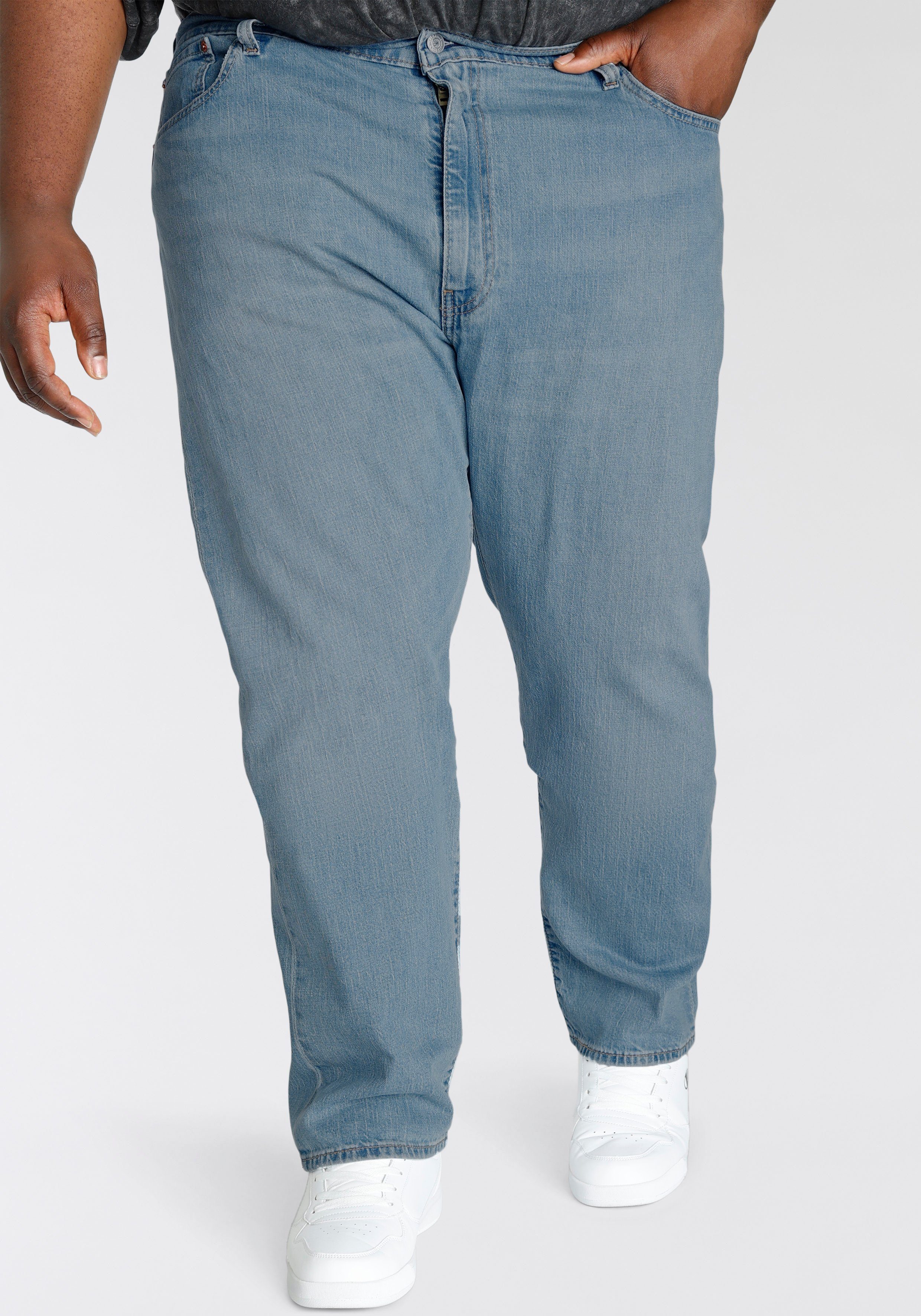 Levi's® Plus Tapered-fit-Jeans 502 TAPER B&T für einen lässigen Look back on my feet