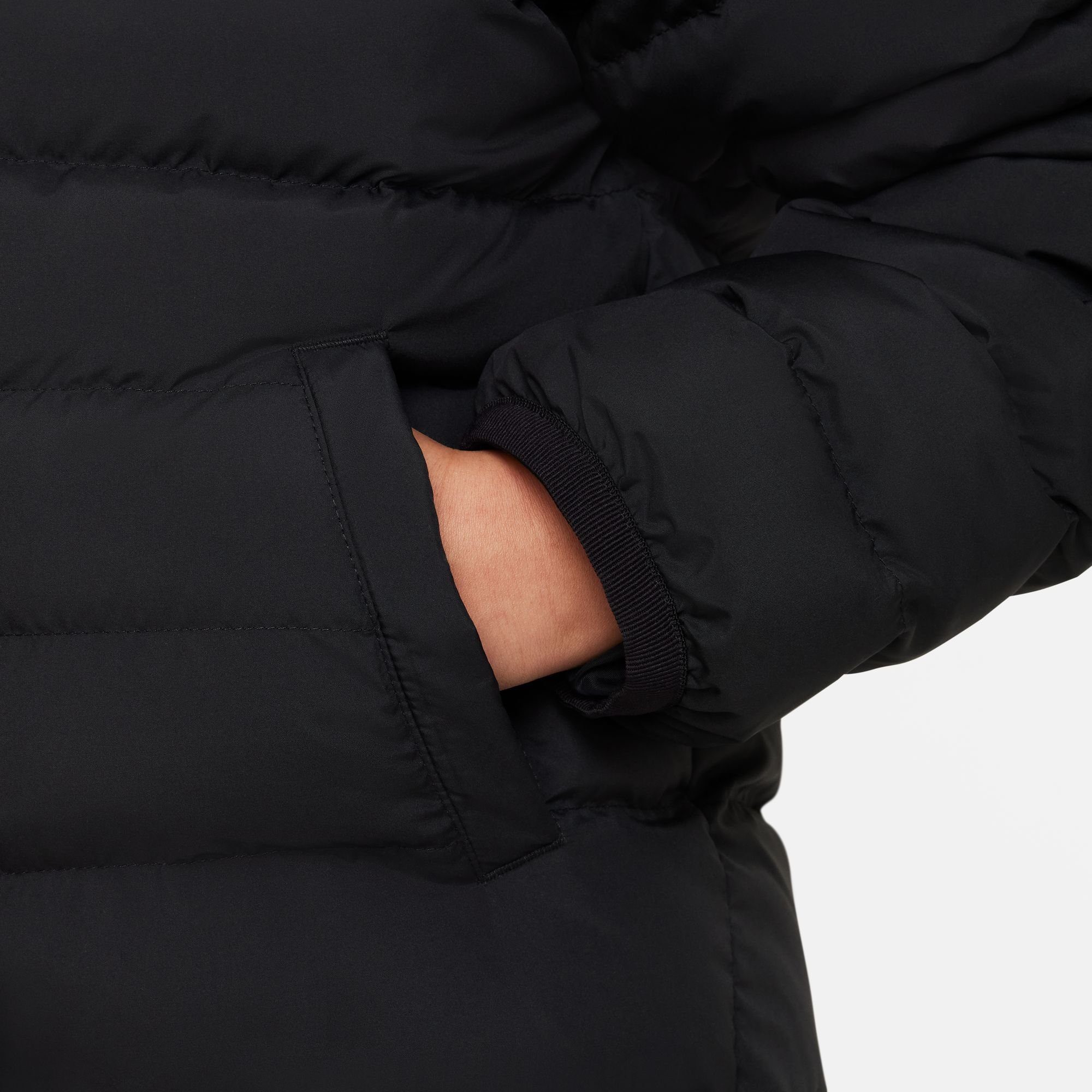 Nike Sportswear Outdoorjacke K NSW JKT - HD BLACK/BLACK/WHITE LOW für SYNFL Kinder