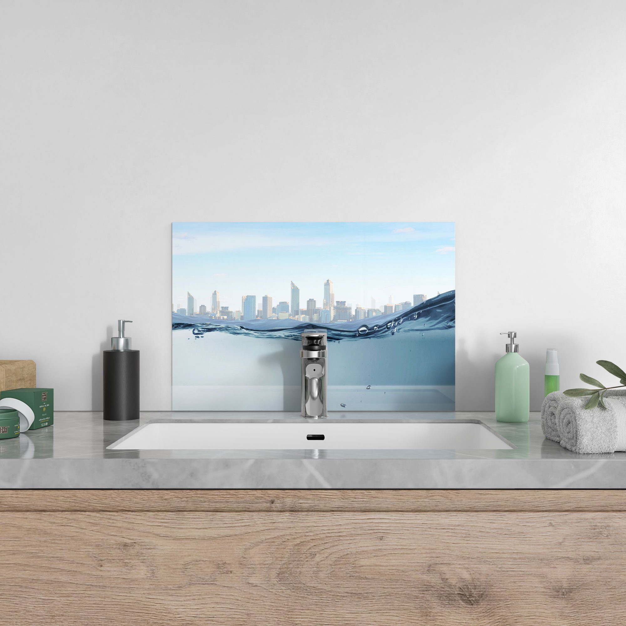 Glas Spritzschutz Wasseransicht', DEQORI 'Skyline Küchenrückwand Herdblende Badrückwand